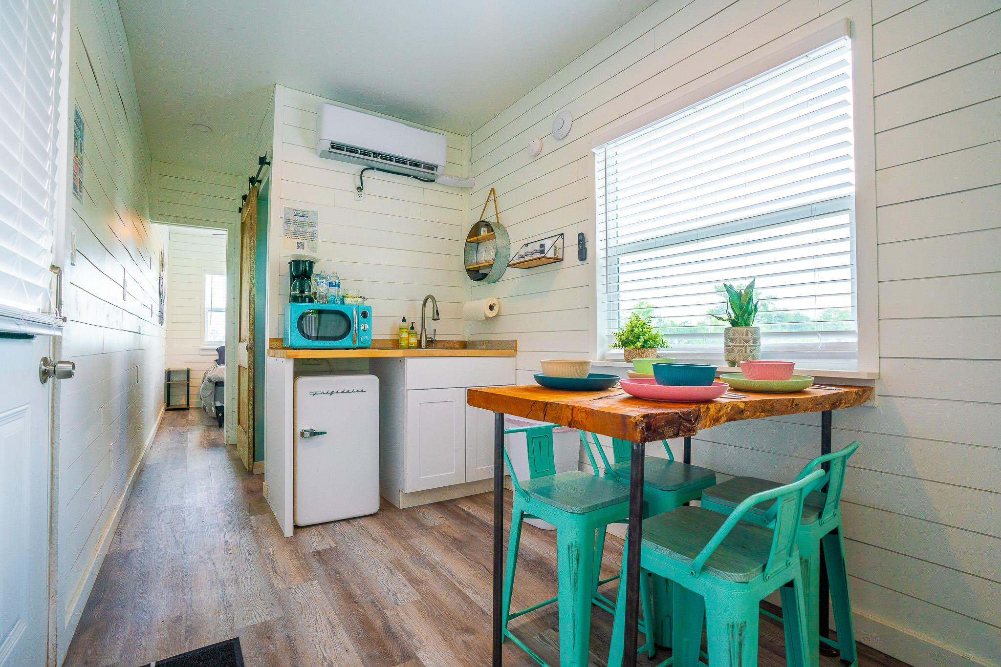 8502 Us 290, Johnson City, TX 78636 photo 5