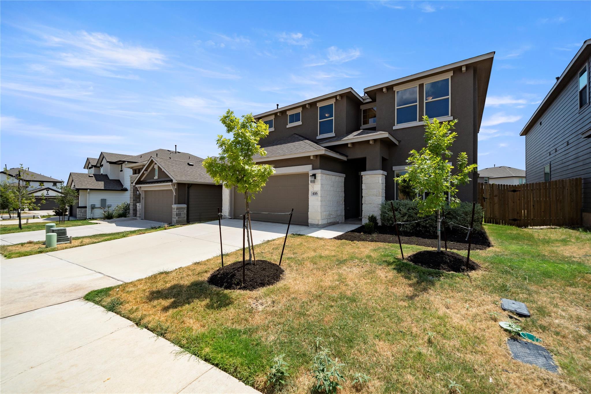 416 Stellar Wind DR, Georgetown, TX 78628 photo 3