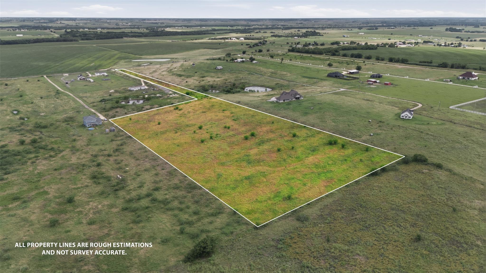 634 County Road 451 RD, Coupland, TX 78615 photo 3