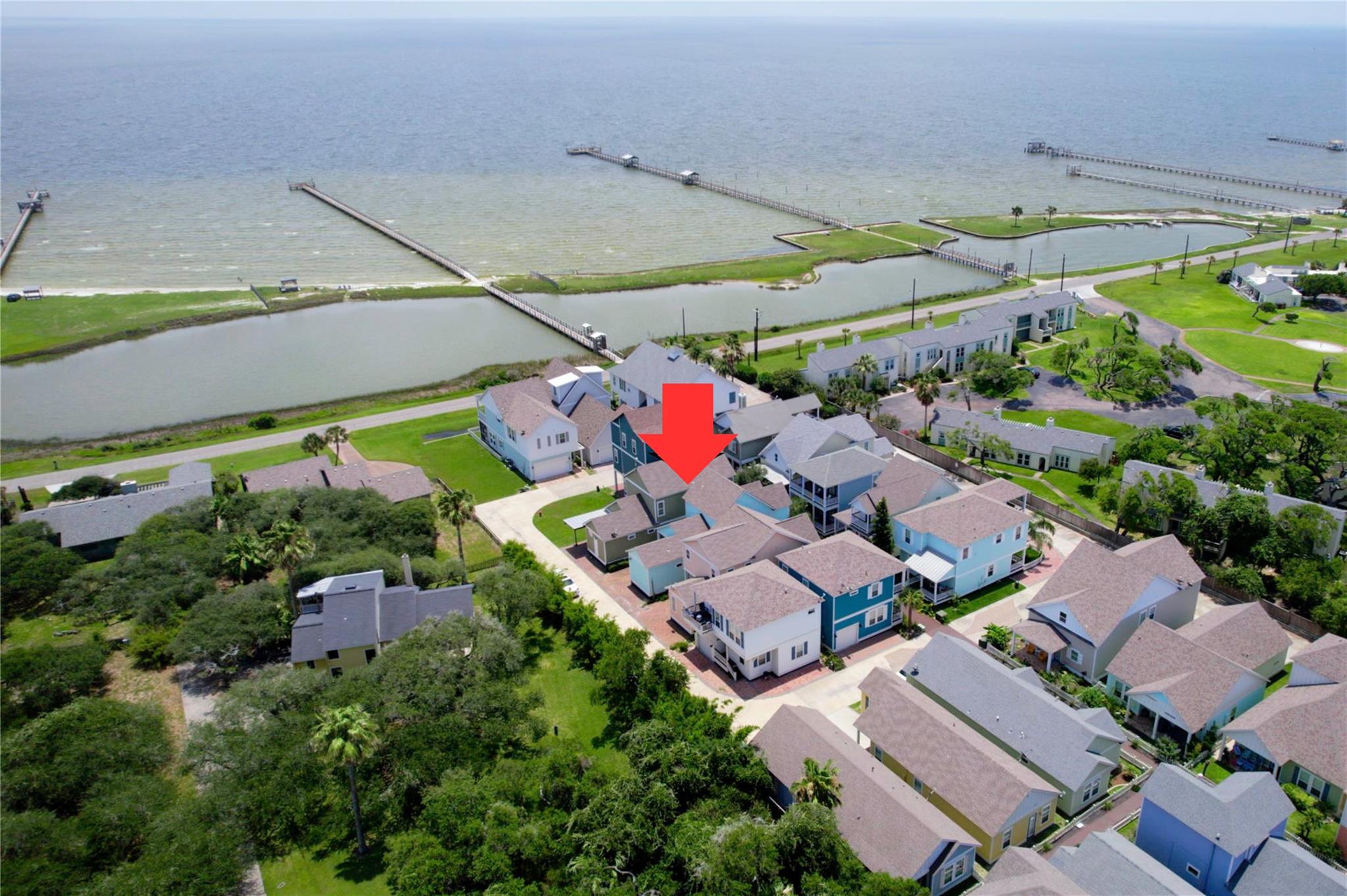 412 Sailhouse WAY, Rockport, TX 78382 photo 2