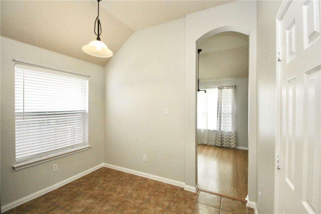3728 Pine Needle CIR, Round Rock, TX 78681 photo 4