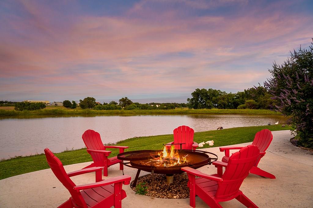 646 Victor Eckhardt RD, Fredericksburg, TX 78624 photo 5