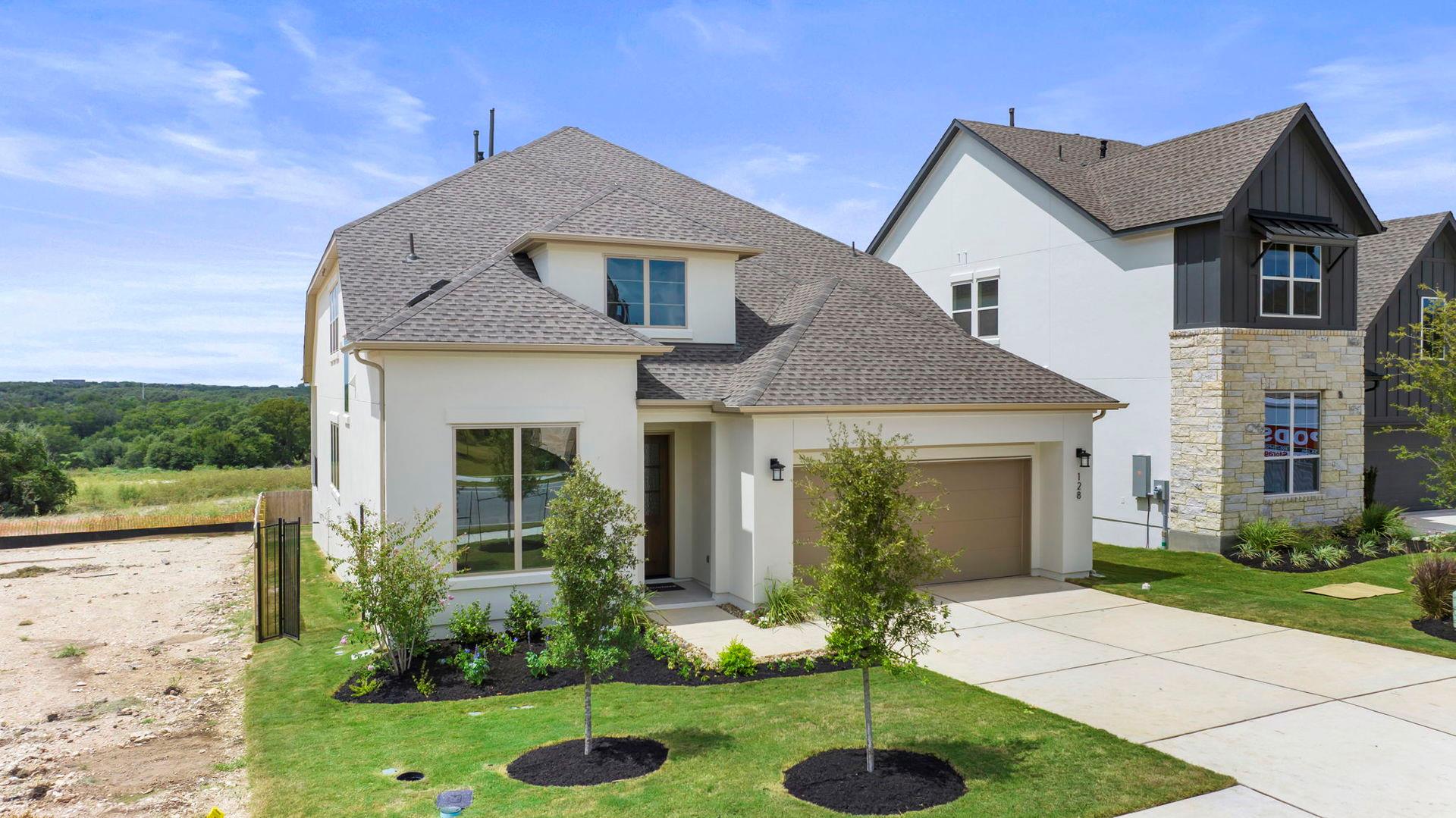 128 Ensberg LN, Liberty Hill, TX 78642 photo 2