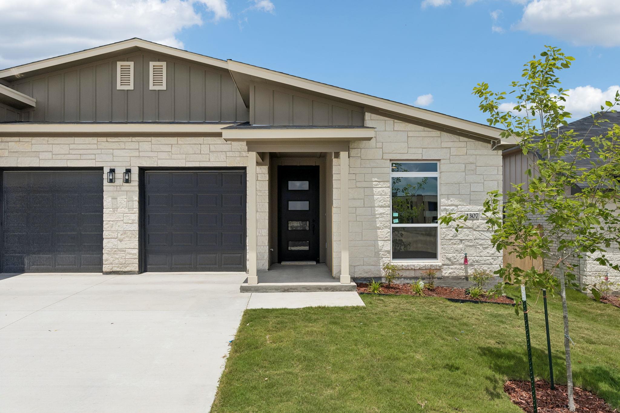 1307 Lone Pine WAY, Killeen, TX 76543 photo 2