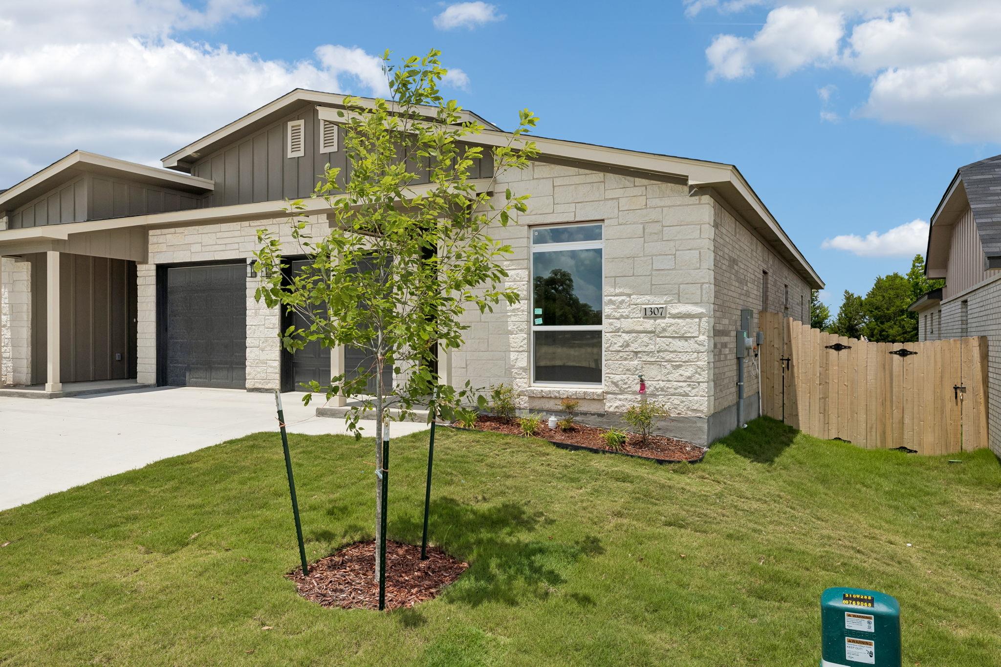 1307 Lone Pine WAY, Killeen, TX 76543 photo 4