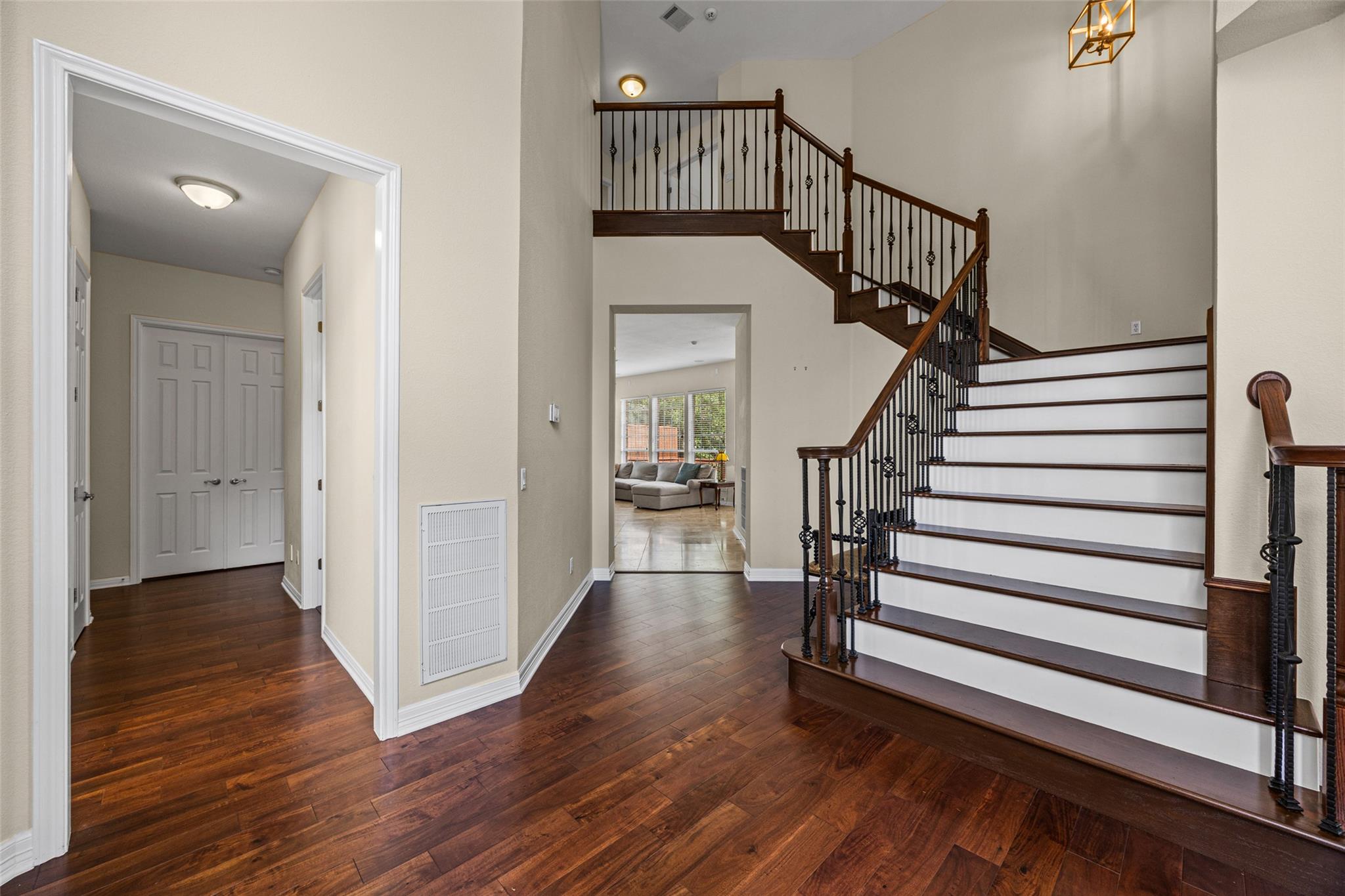 10648 Bramblecrest DR, Austin, TX 78726 photo 3