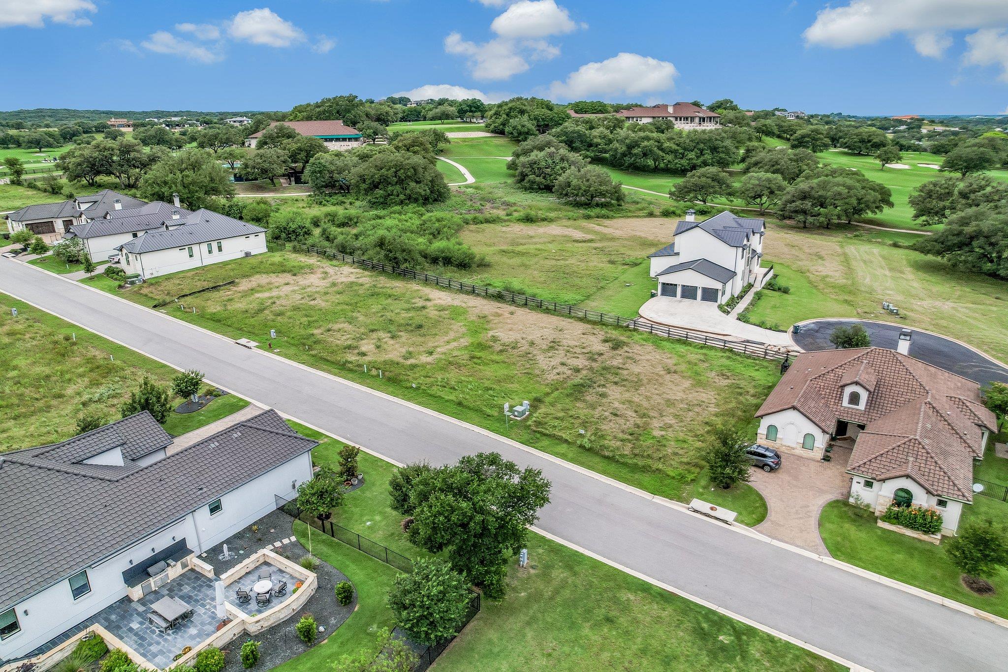 26612 Haynie Flat RD, Spicewood, TX 78669 photo 5