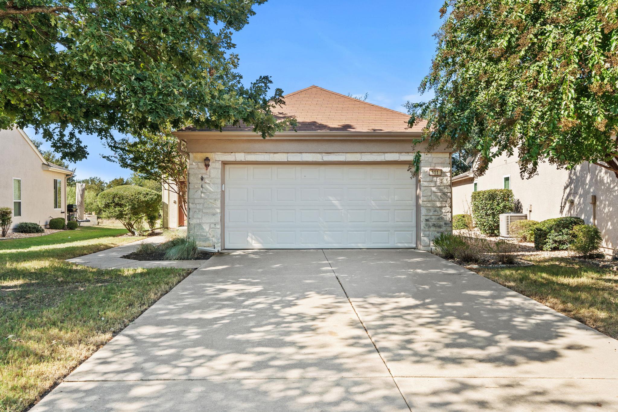 111 Bonham LOOP, Georgetown, TX 78633 photo 3