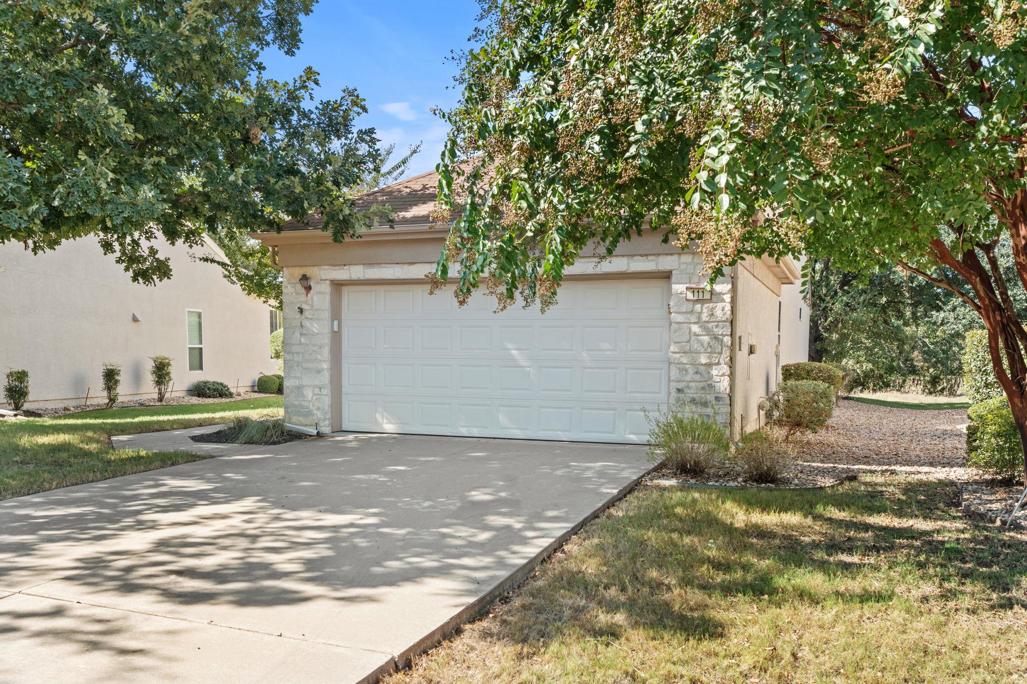 111 Bonham LOOP, Georgetown, TX 78633 photo 4