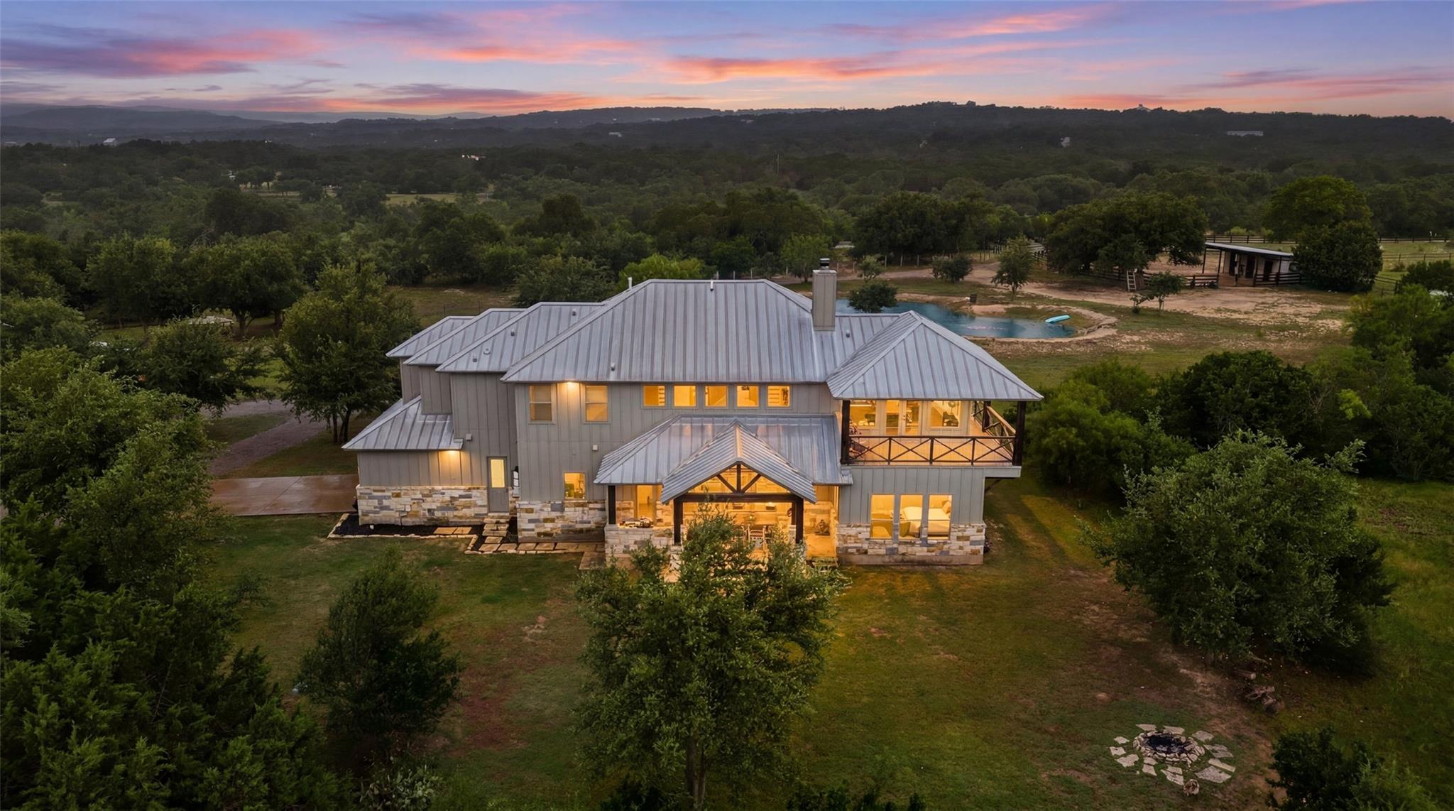 3830 Outback TRL, Spicewood, TX 78669 photo 4