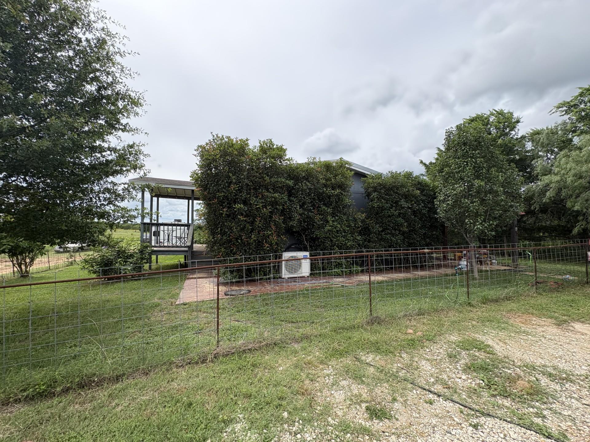 2990 304 Highway, Rosanky, TX 78953 photo 3
