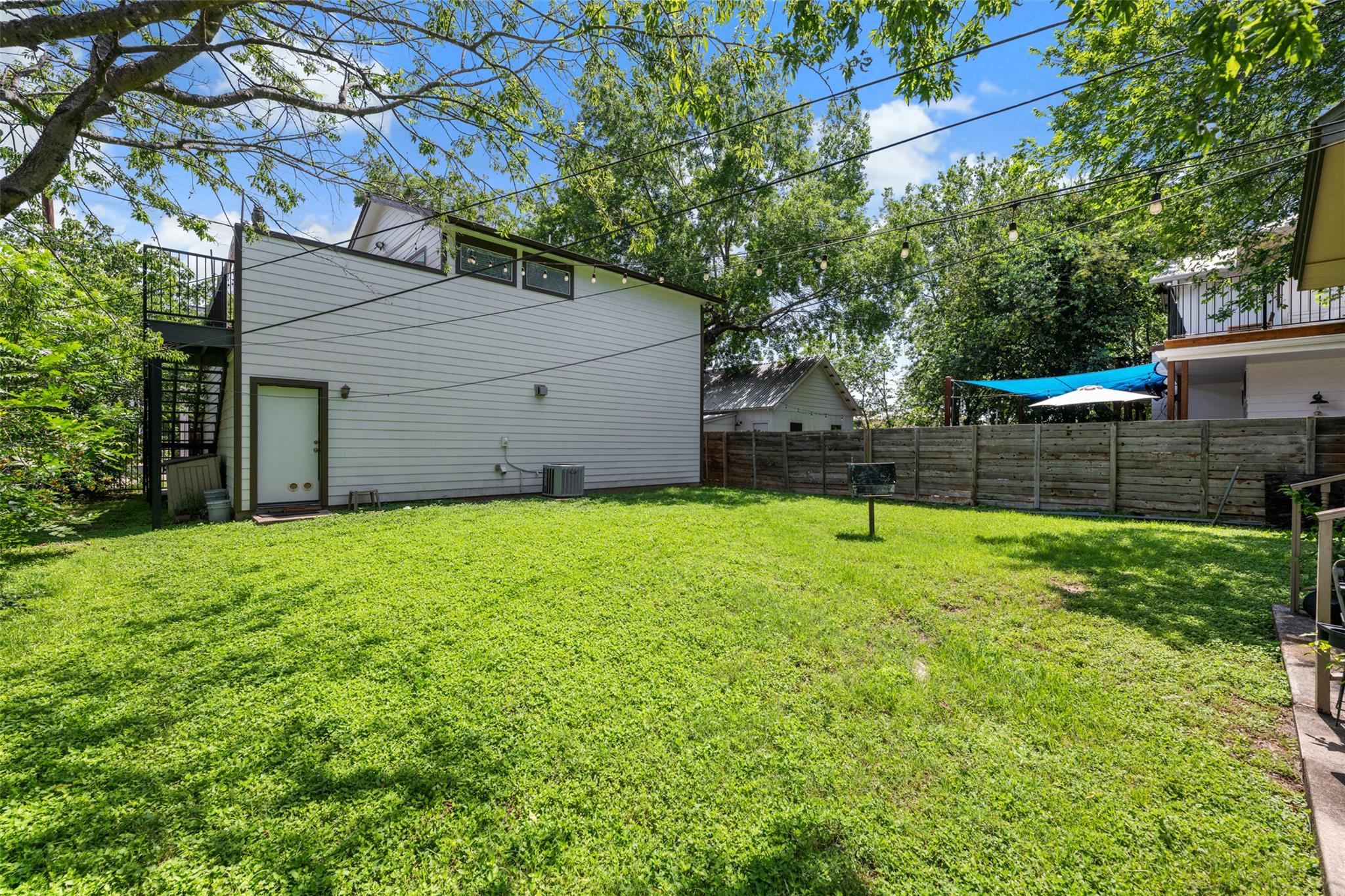 1610 Willow ST, Austin, TX 78702 photo 5