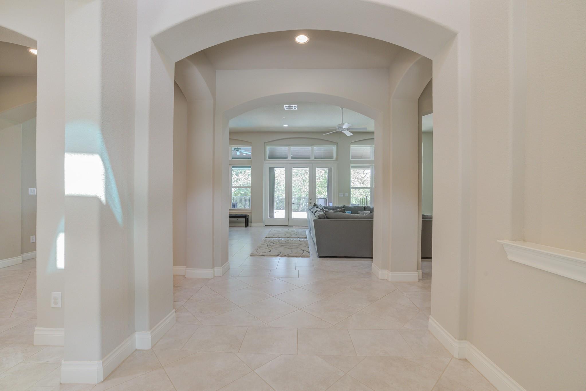 954 Covered Bridge DR, Driftwood, TX 78619 photo 4