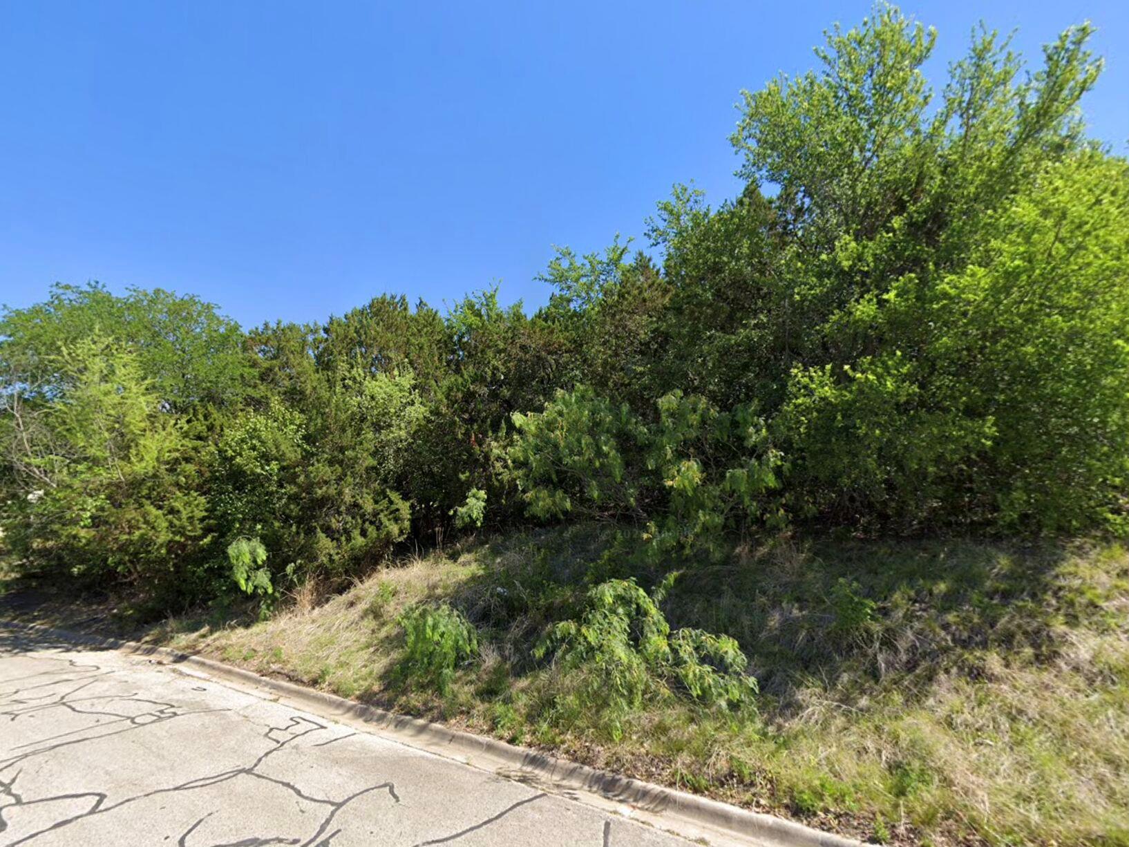 4614 Arrowhead DR, Temple, TX 76502 photo 2