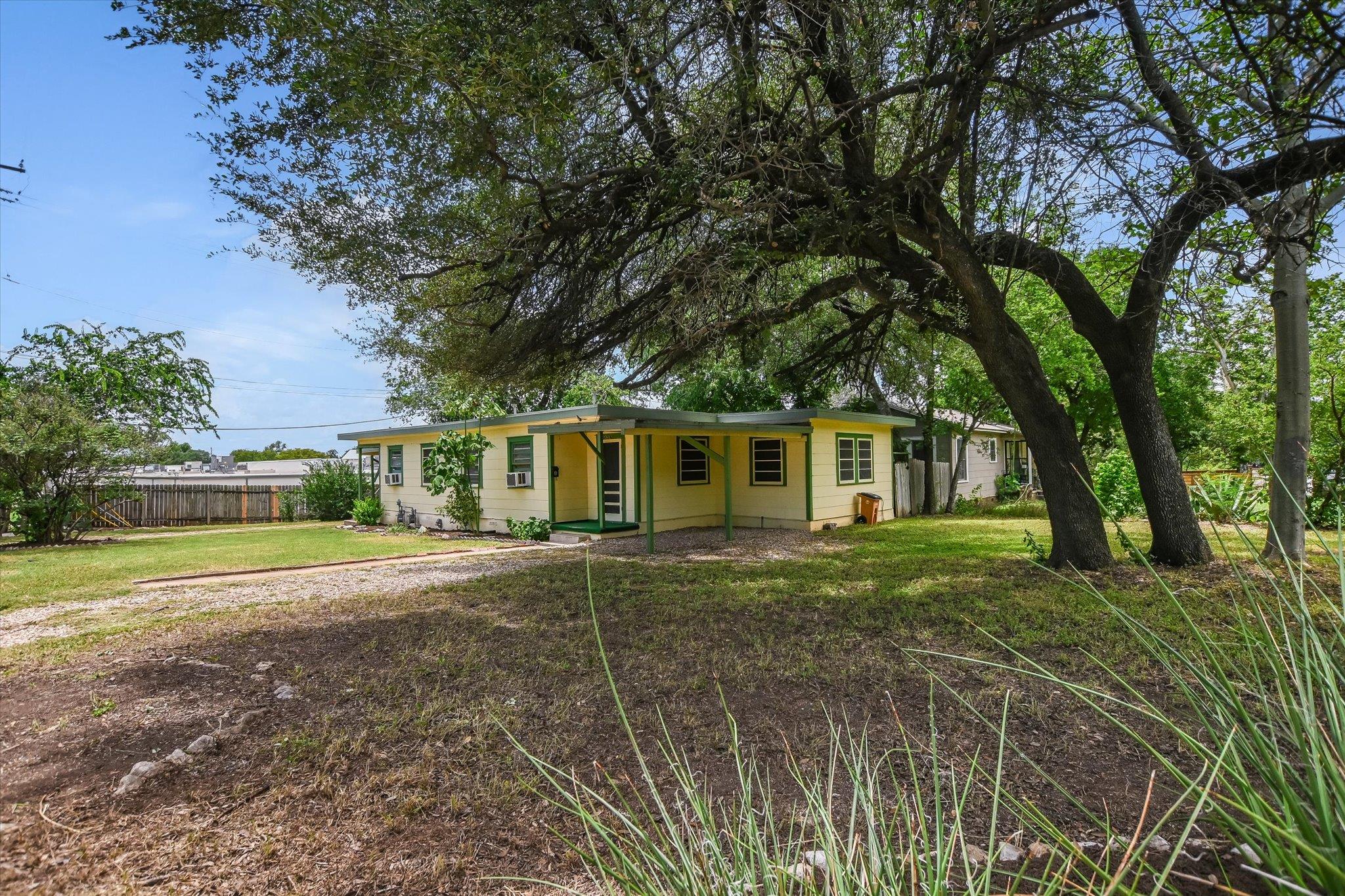 4714 & 4716 Harmon Ave, Austin, TX 78751 photo 4