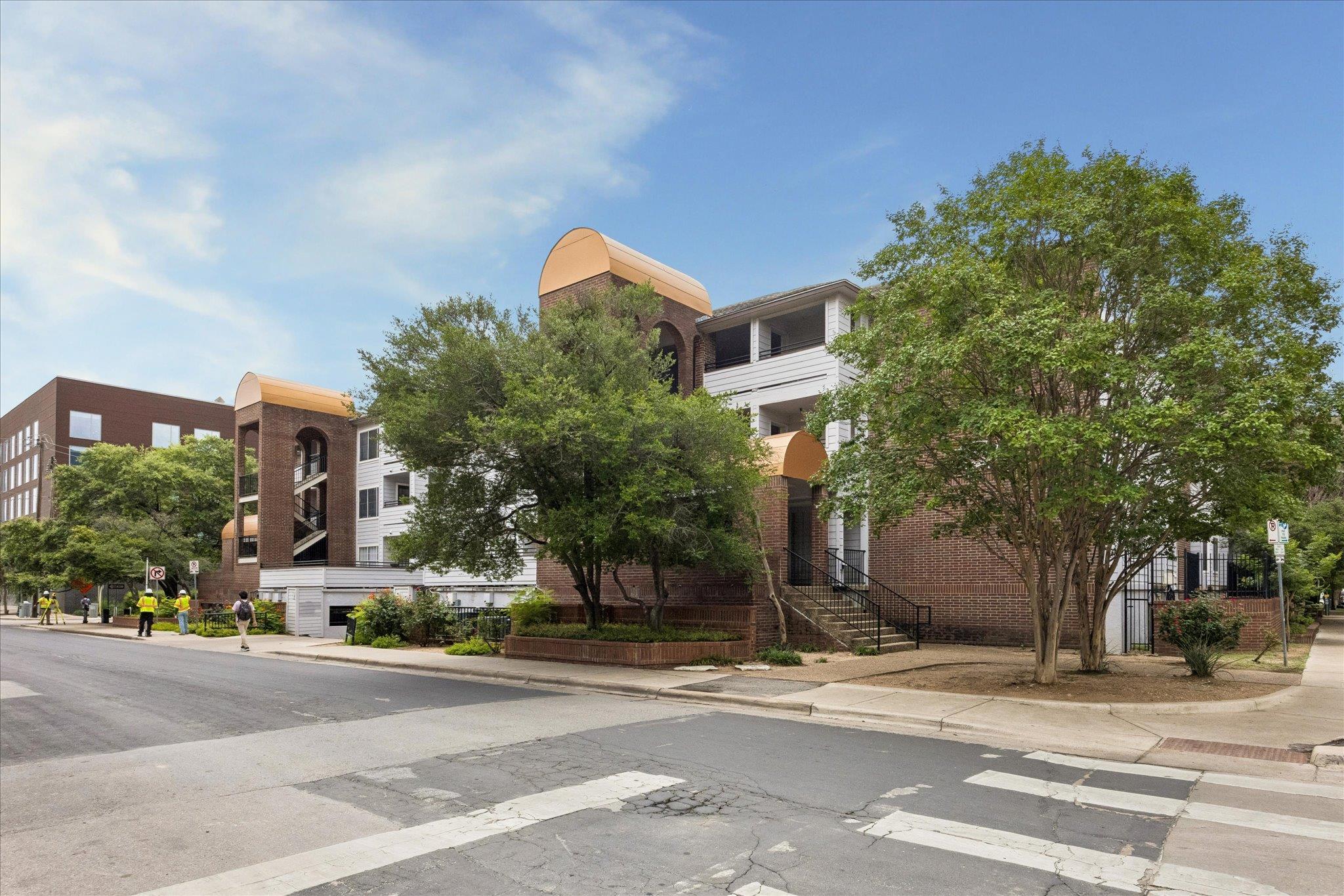 Centennial Condo Rev 1997