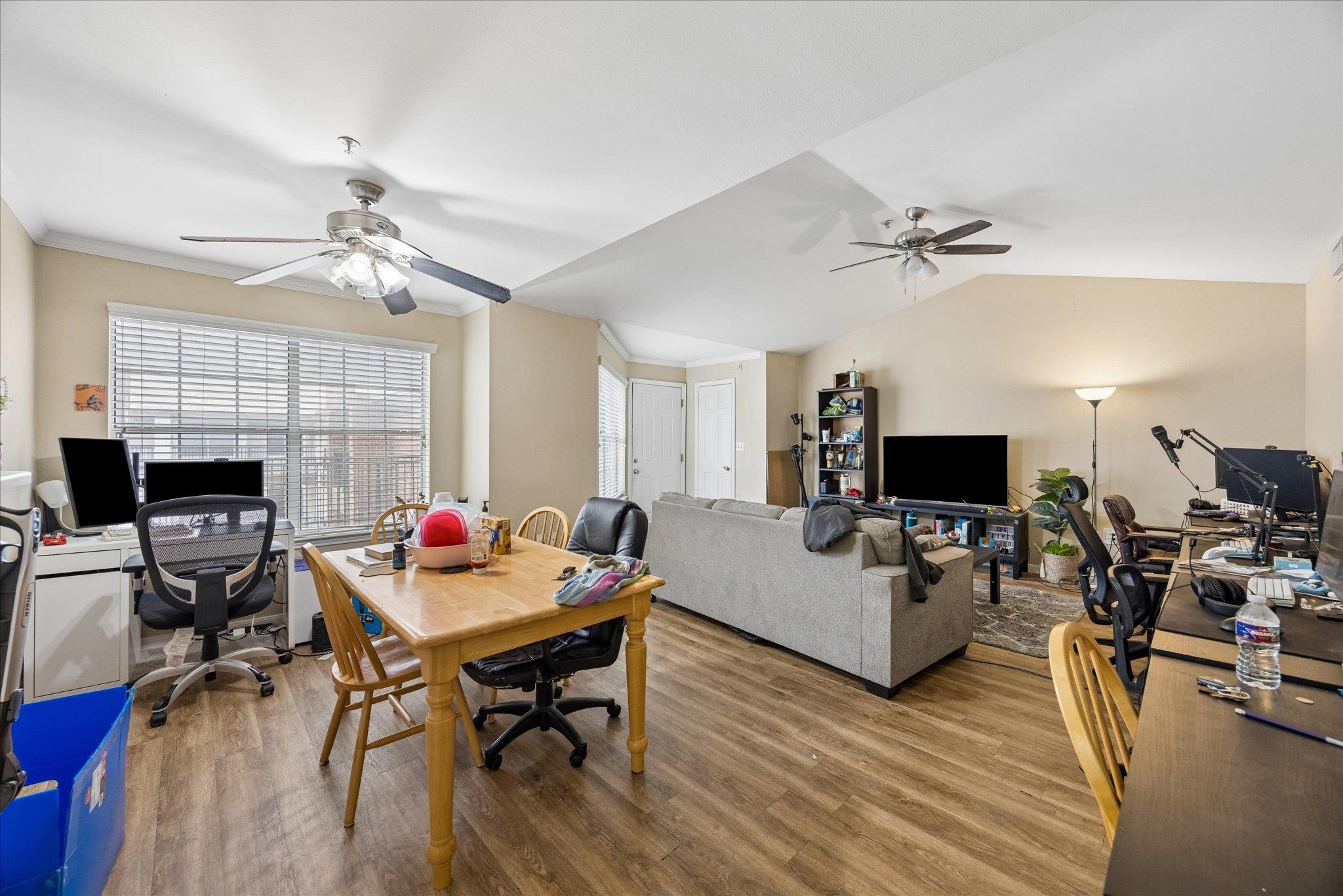 501 26th ST #306, Austin, TX 78705 photo 2