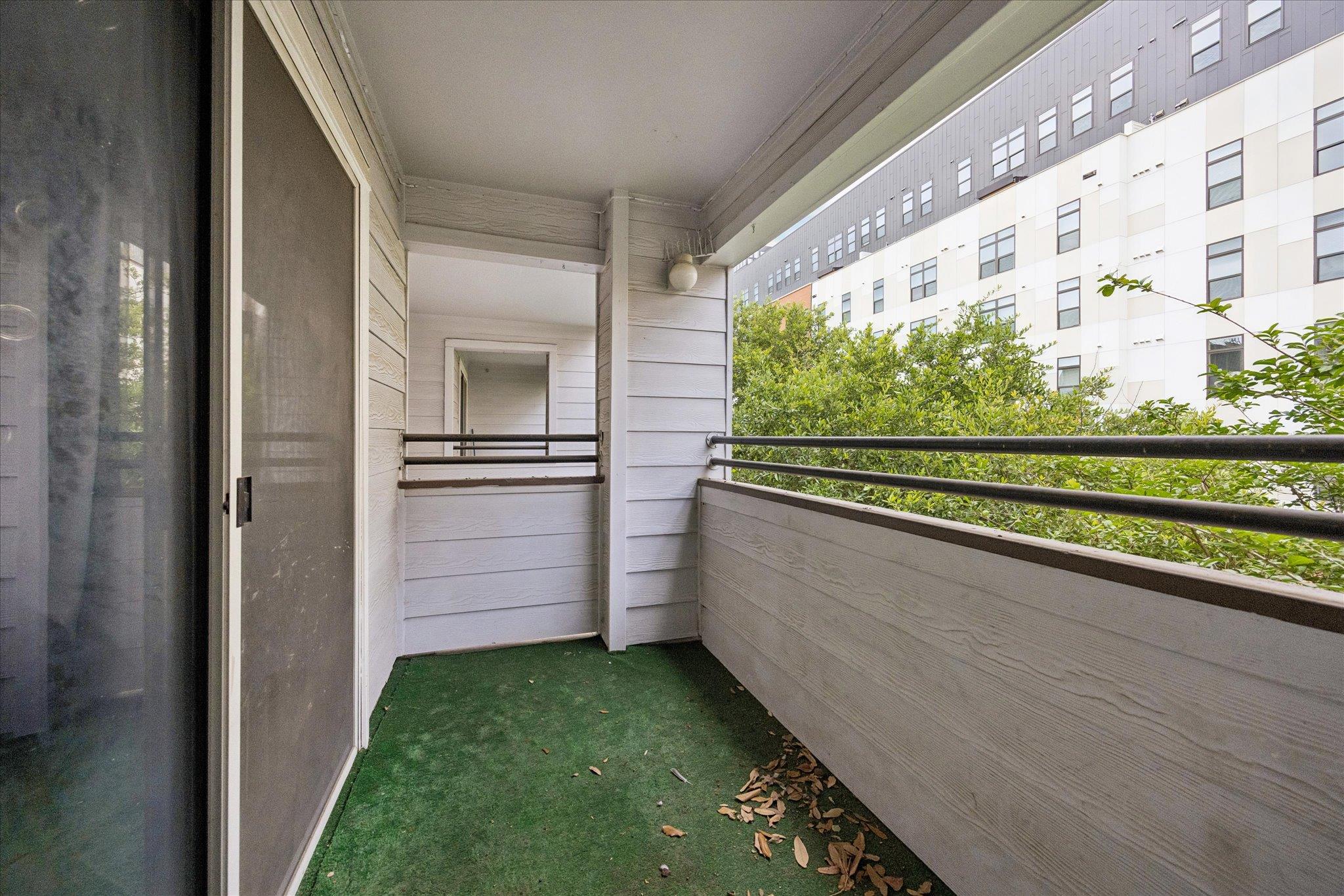 501 26th ST #306, Austin, TX 78705 photo 4