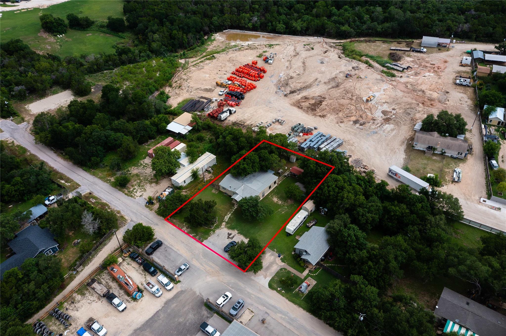 210 Jennifer LN, Leander, TX 78641 photo 2