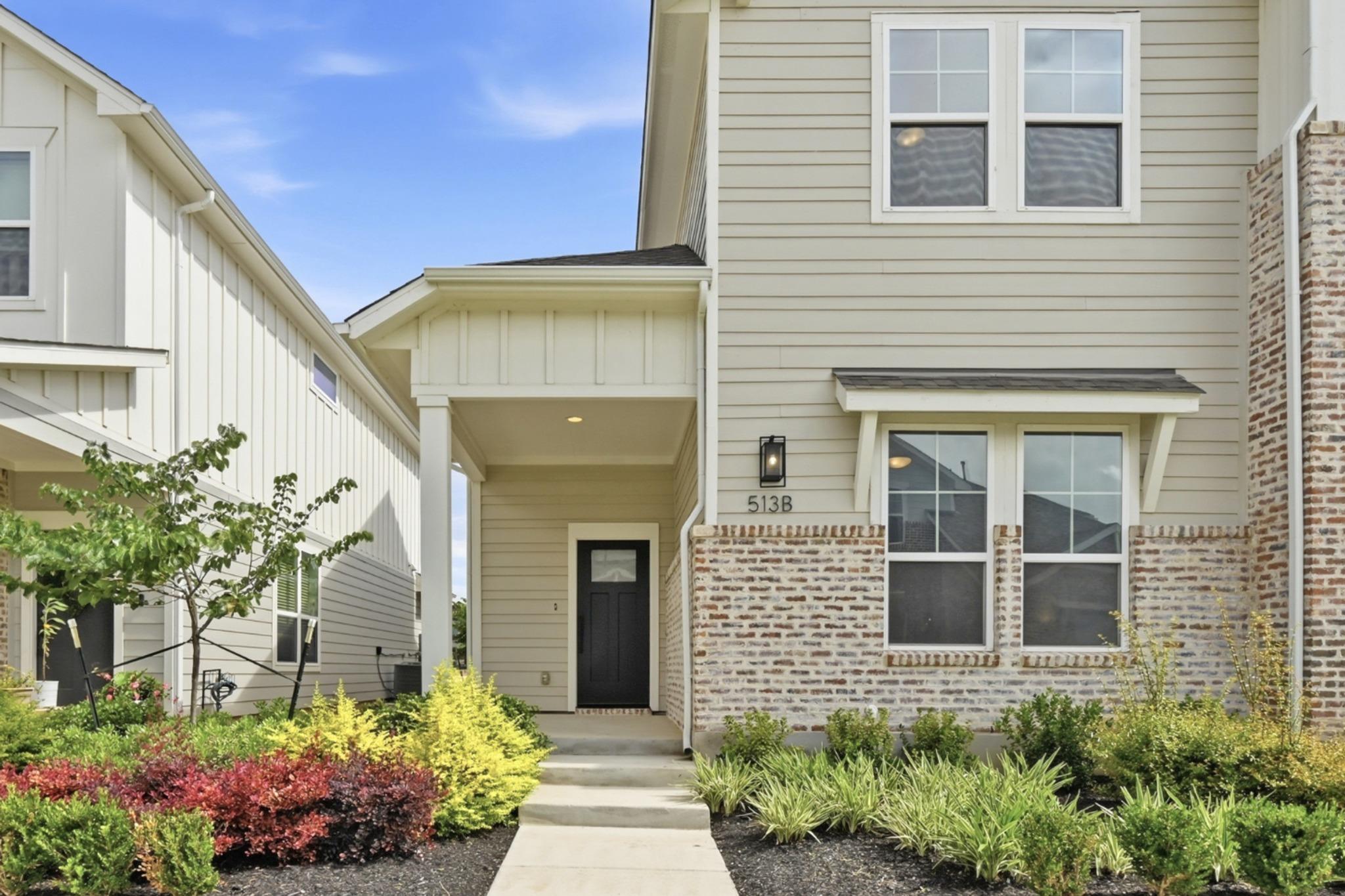 513 Burlington DR #B, Buda, TX 78610 photo 3