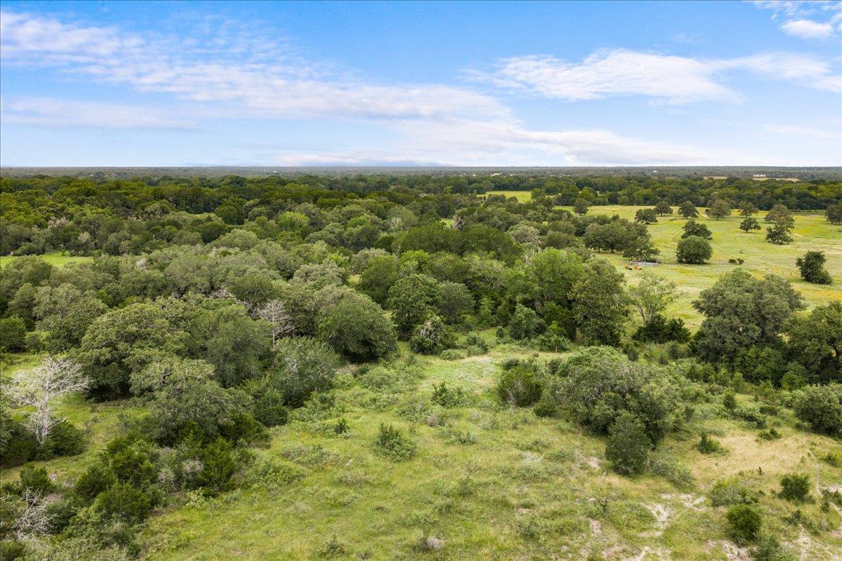 8413 Mach RD, La Grange, TX 78945 photo 3