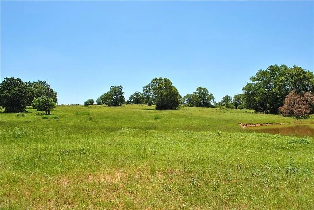 21741 Interstate 10, Luling, TX 78648 photo 2