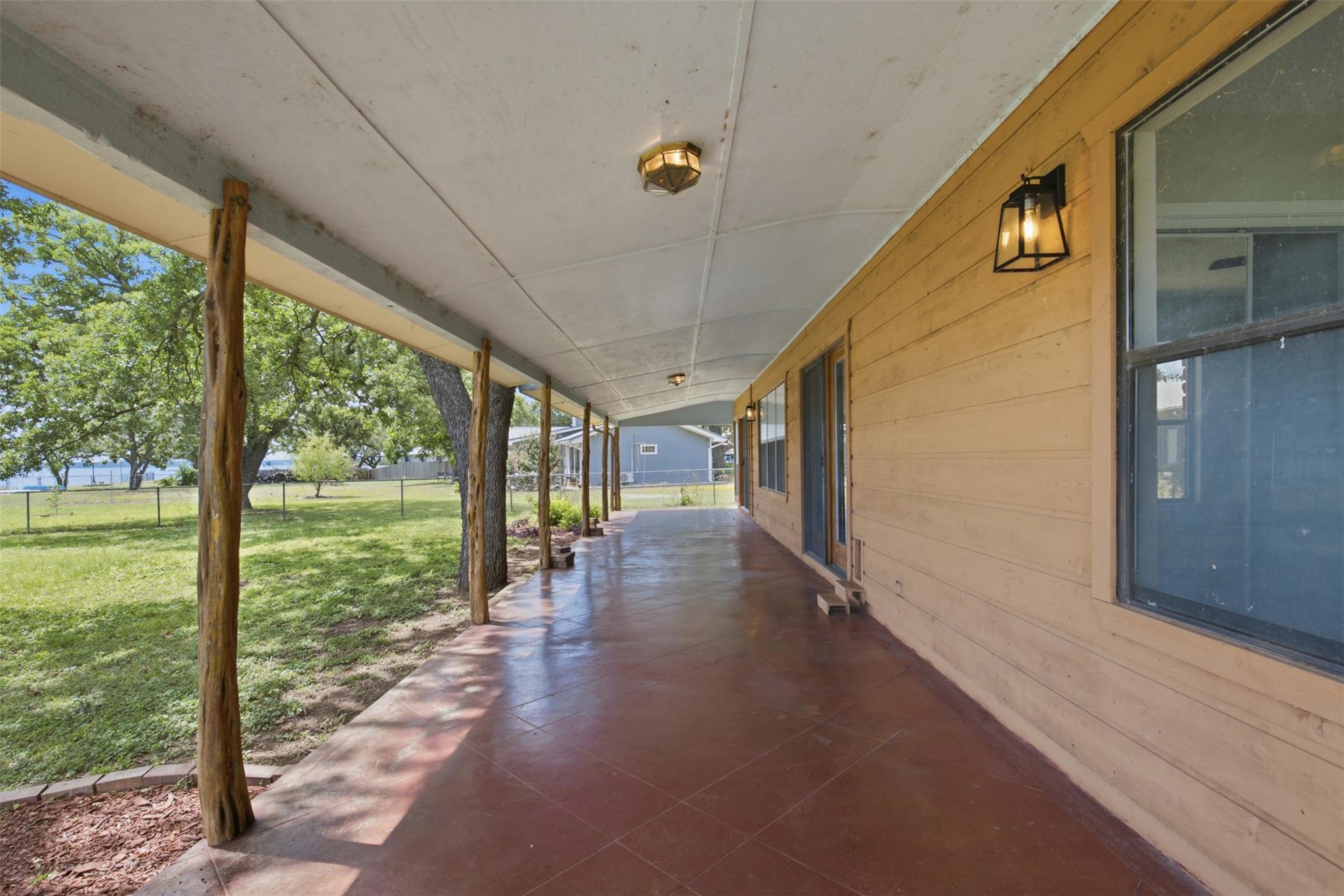 508 Pebble DR, Buchanan Dam, TX 78609 photo 4