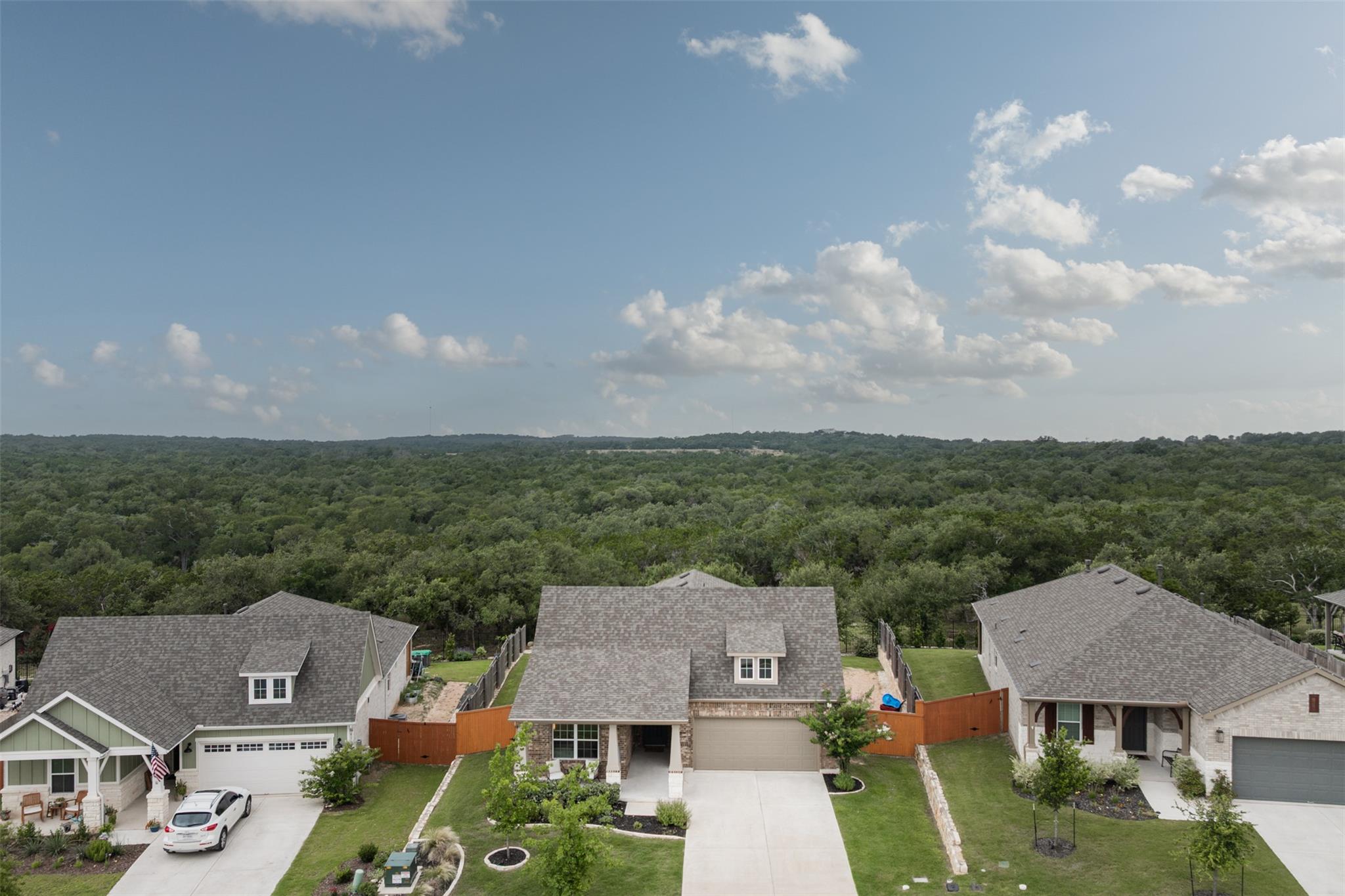 293 Barnhill LOOP, Dripping Springs, TX 78620 photo 4