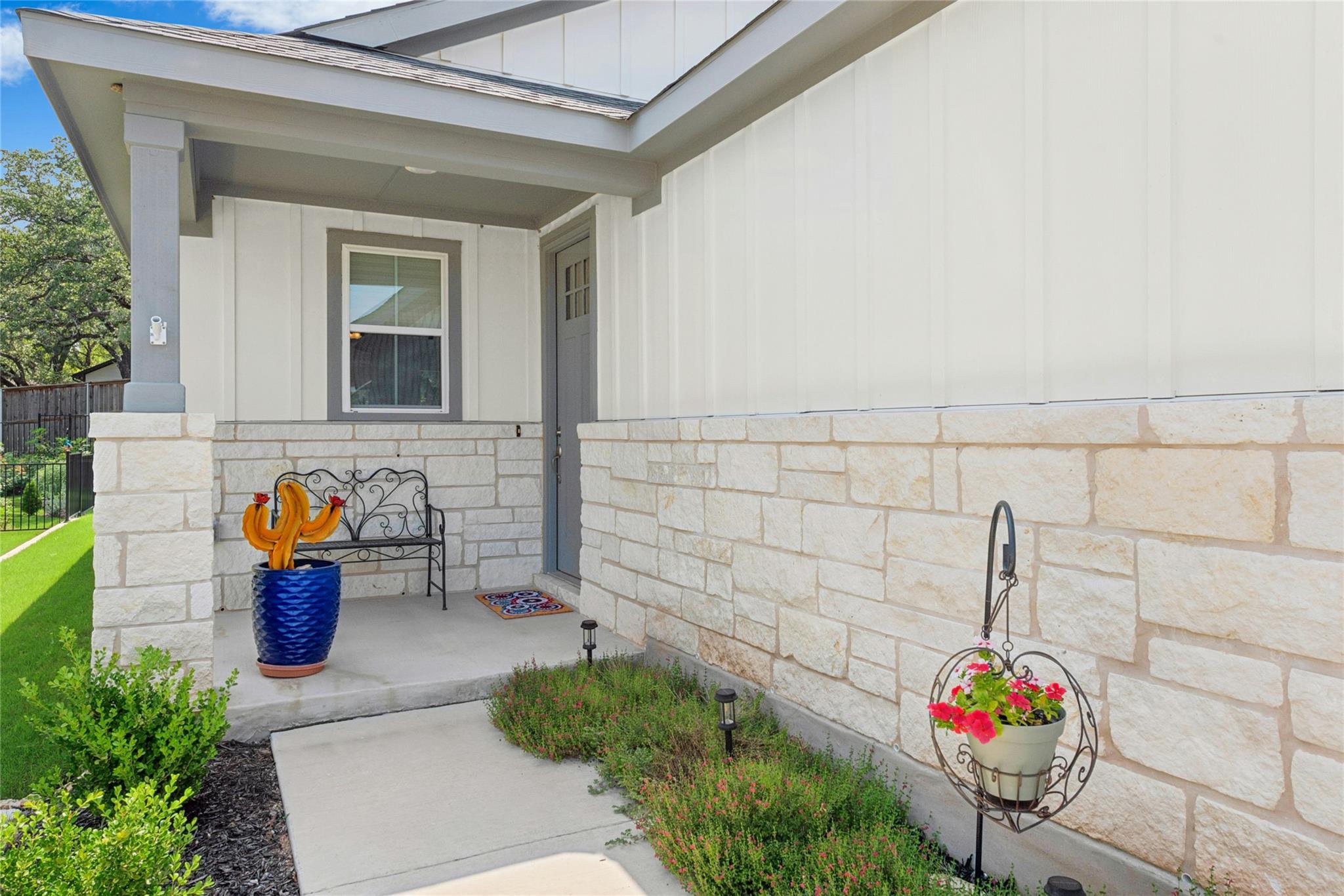 746 Livewater LN, Georgetown, TX 78633 photo 4
