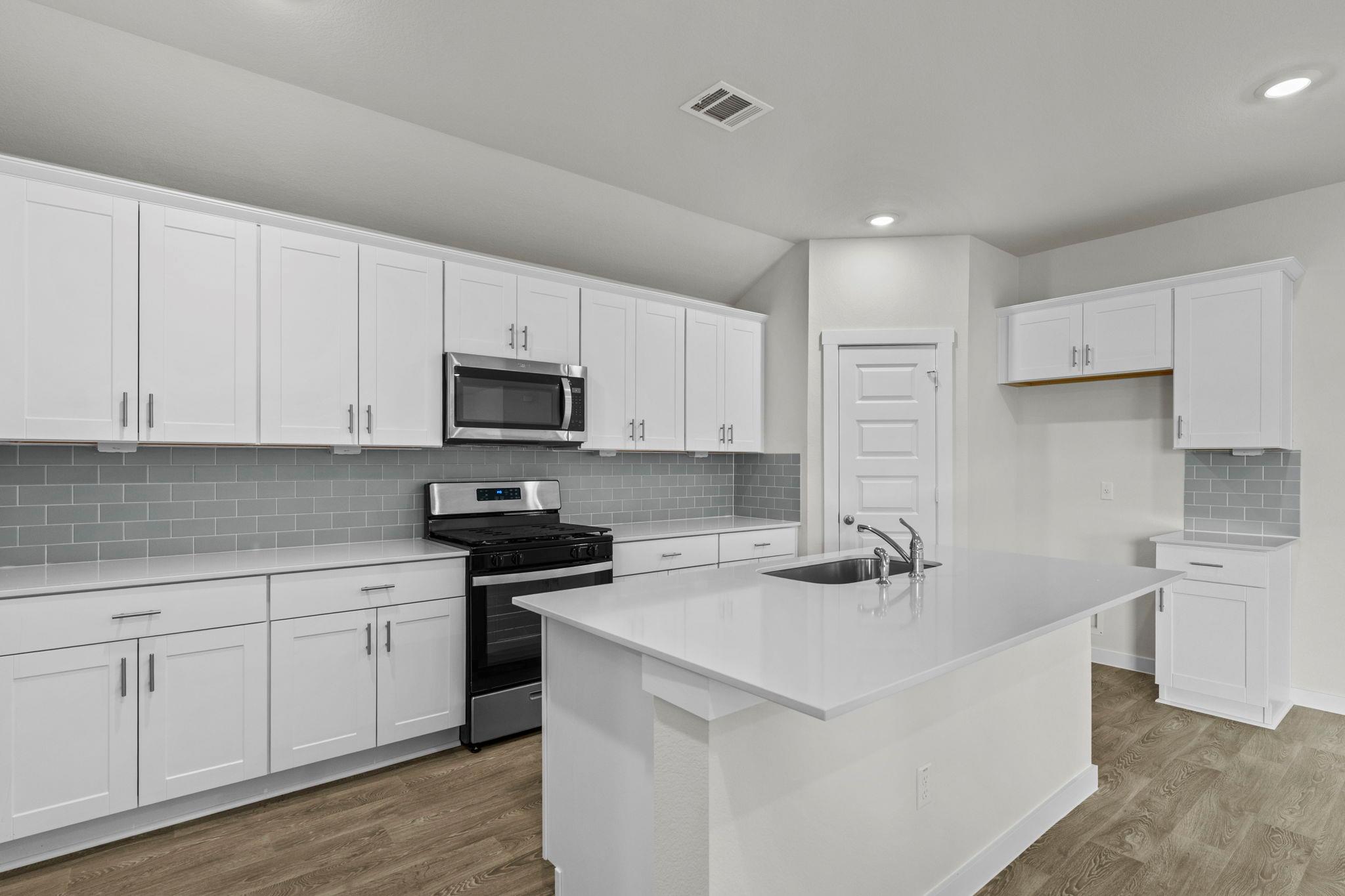 473 ATTICUS CV, Lockhart, TX 78644 photo 5