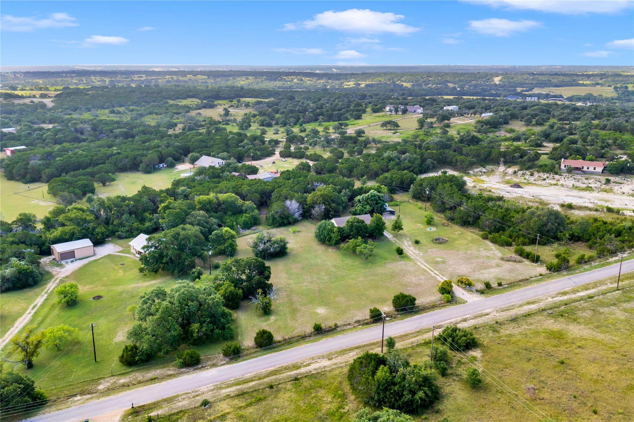 351 County Road 326, Bertram, TX 78605 photo 4