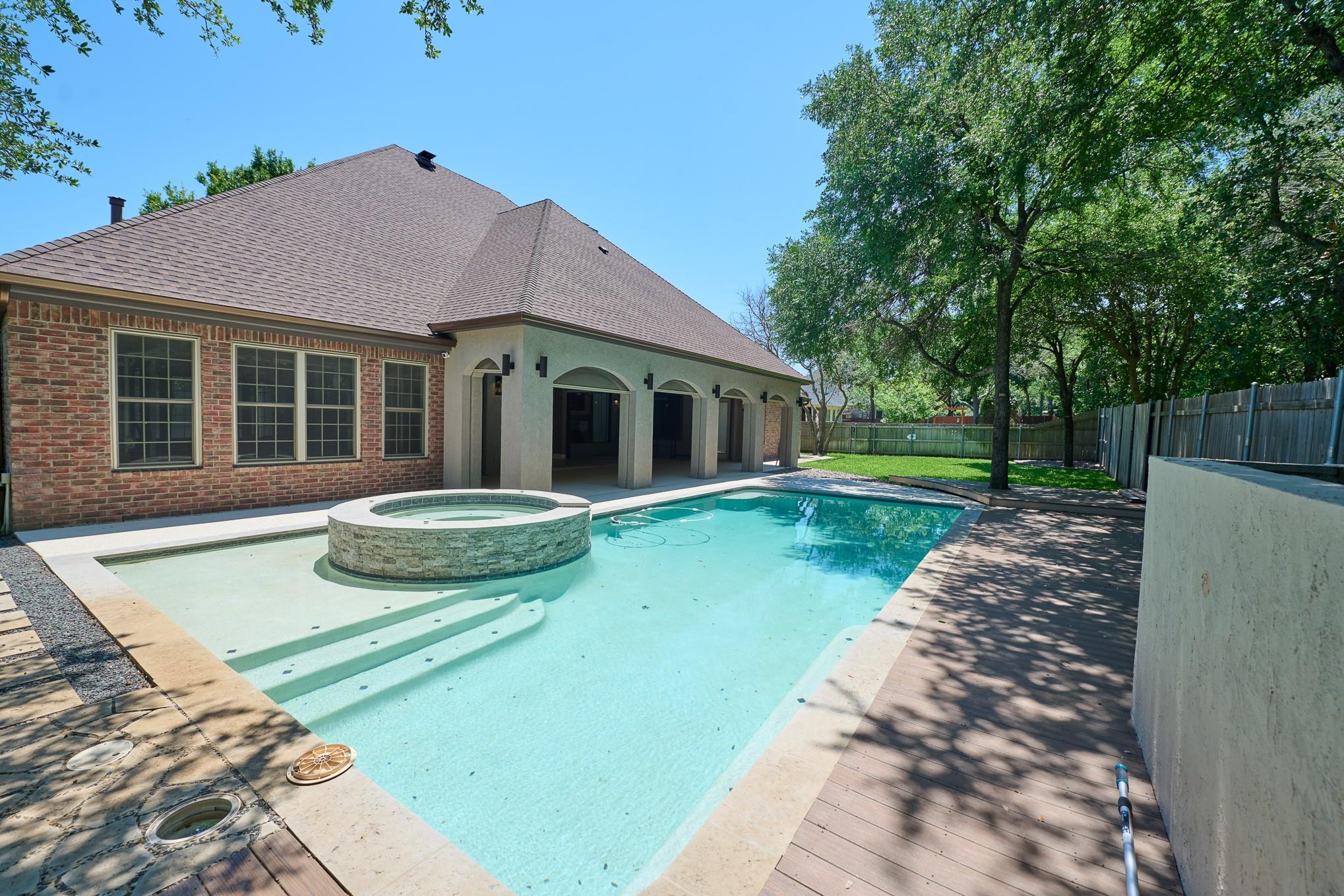 2205 Sunrise DR, Belton, TX 76513 photo 3