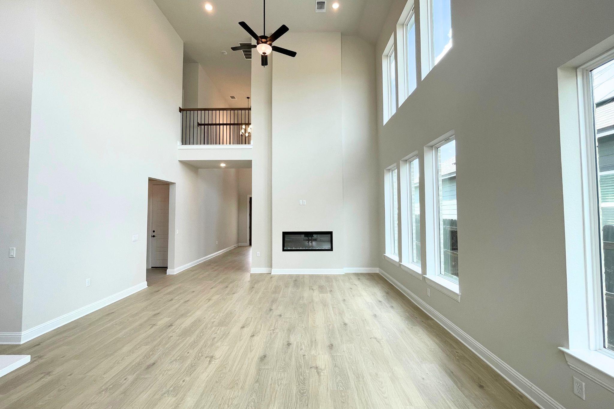 9609 Gladsome PATH, Manor, TX 78653 photo 4