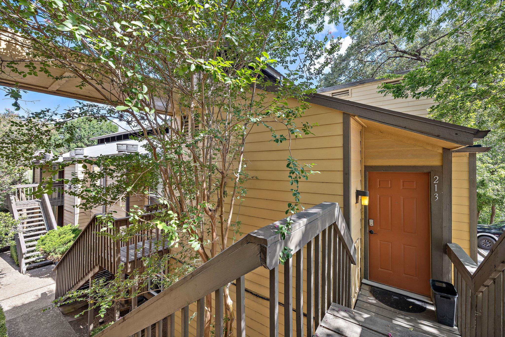 1000 26th ST #213, Austin, TX 78705 photo 3