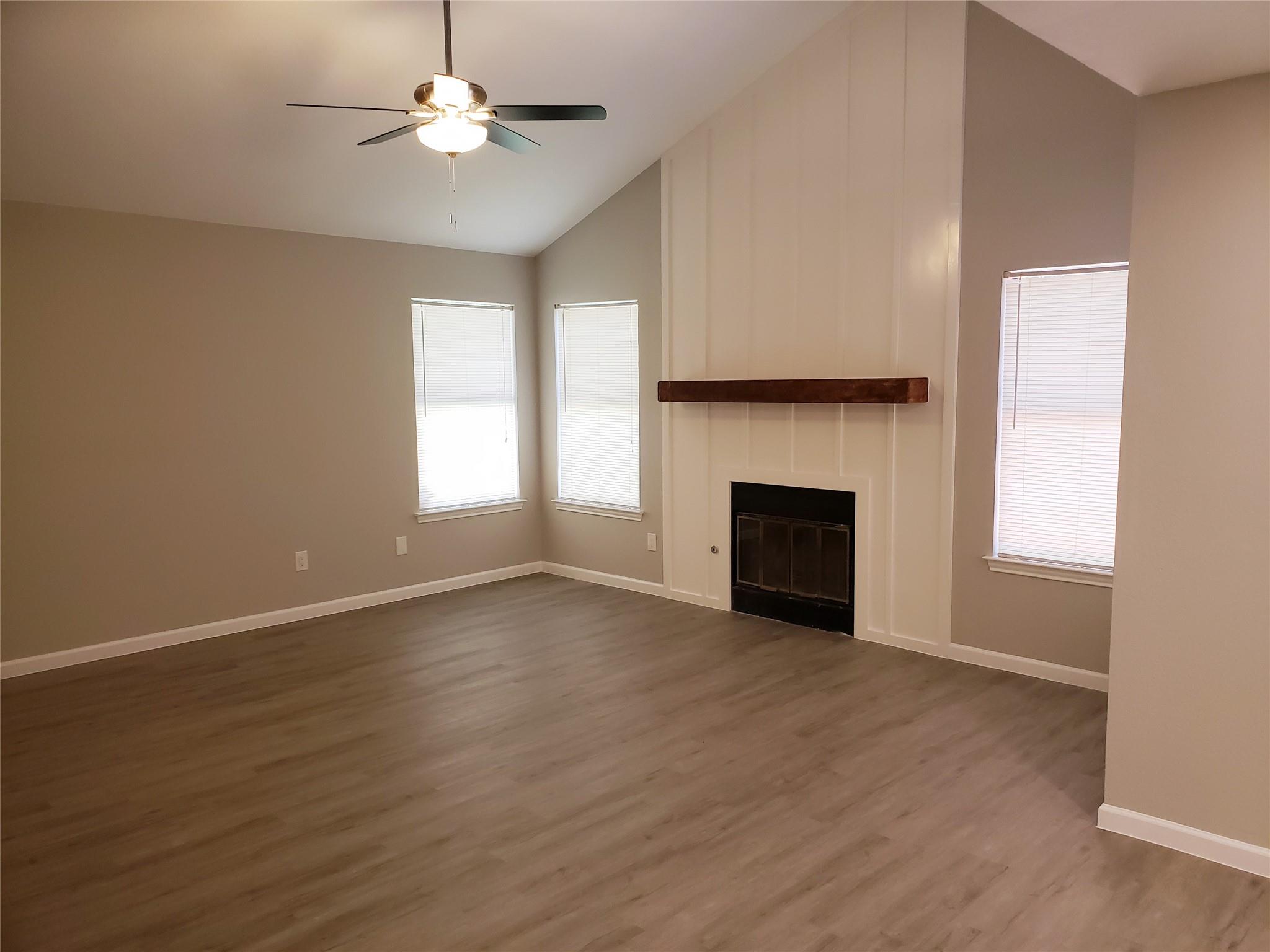 12913 Steeple Chase DR, Austin, TX 78729 photo 4