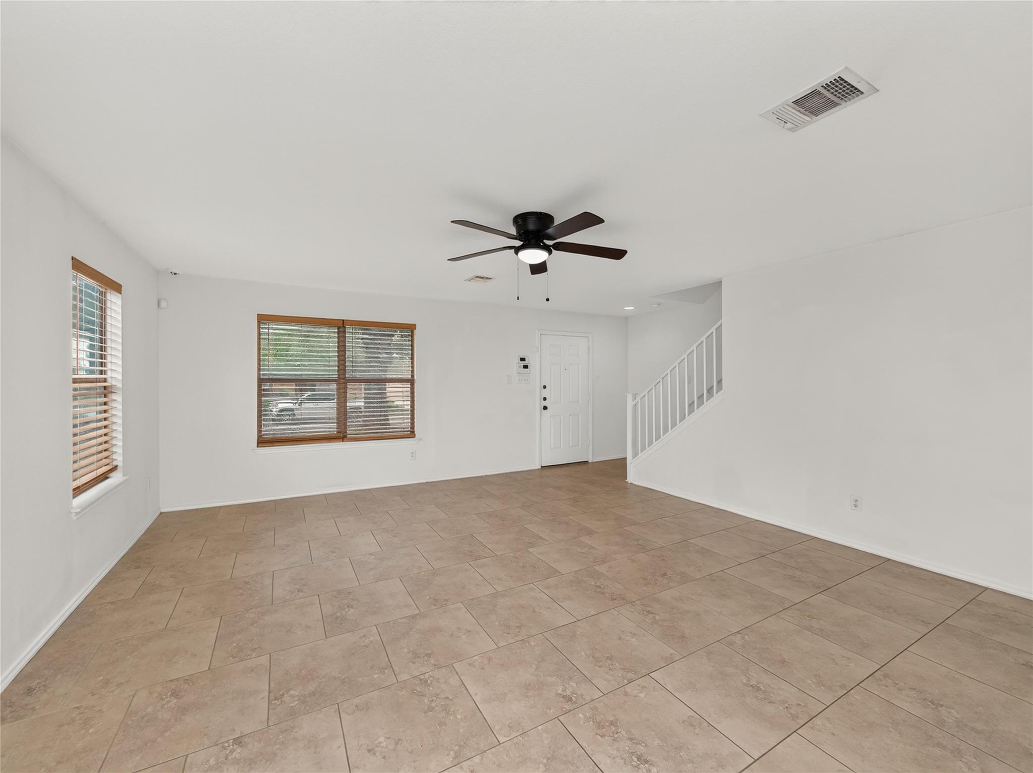 4912 Woodstock DR, Georgetown, TX 78633 photo 5