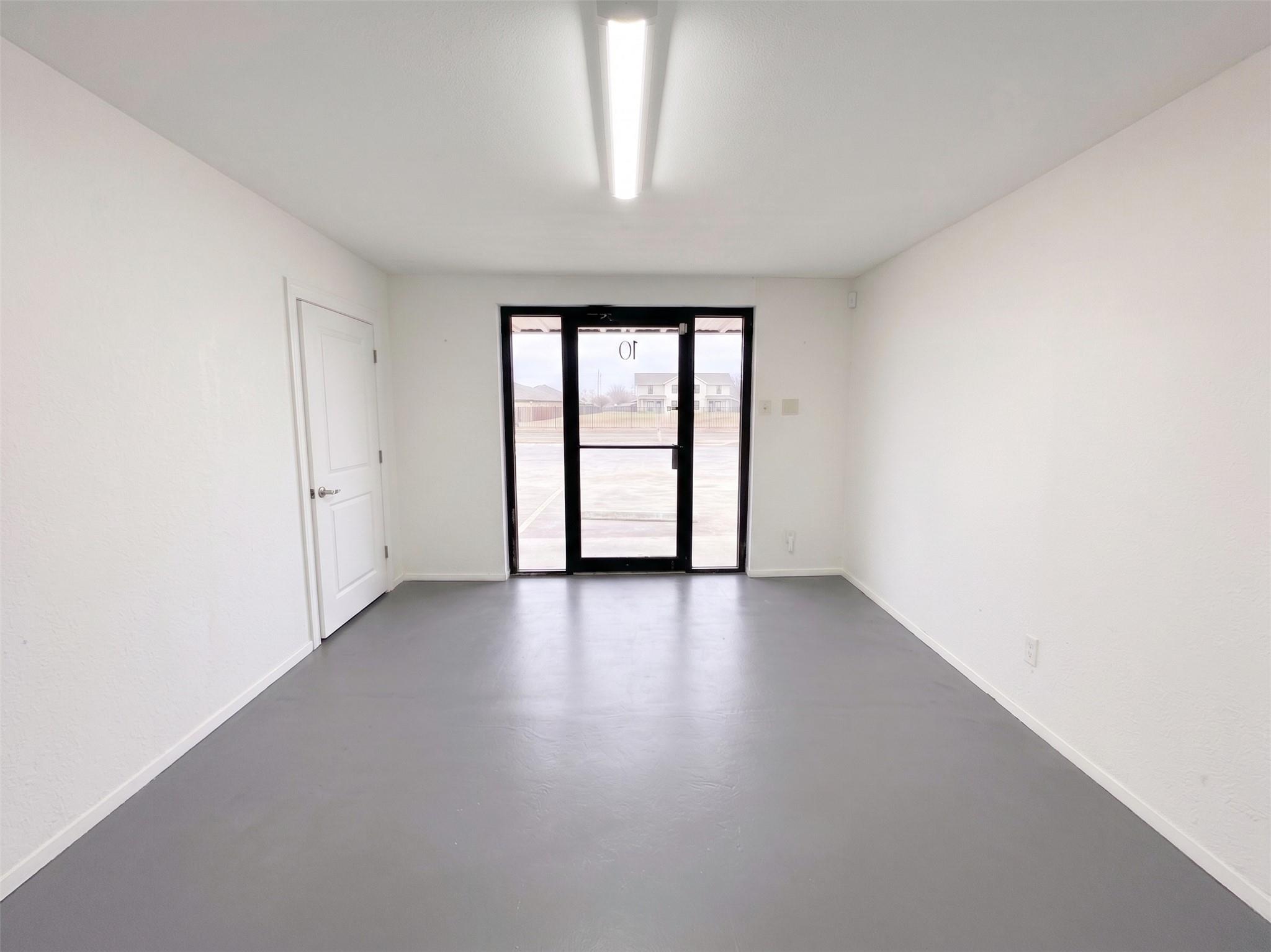 1419 Fleming DR #Warehouse 10, Seguin, TX 78155 photo 3
