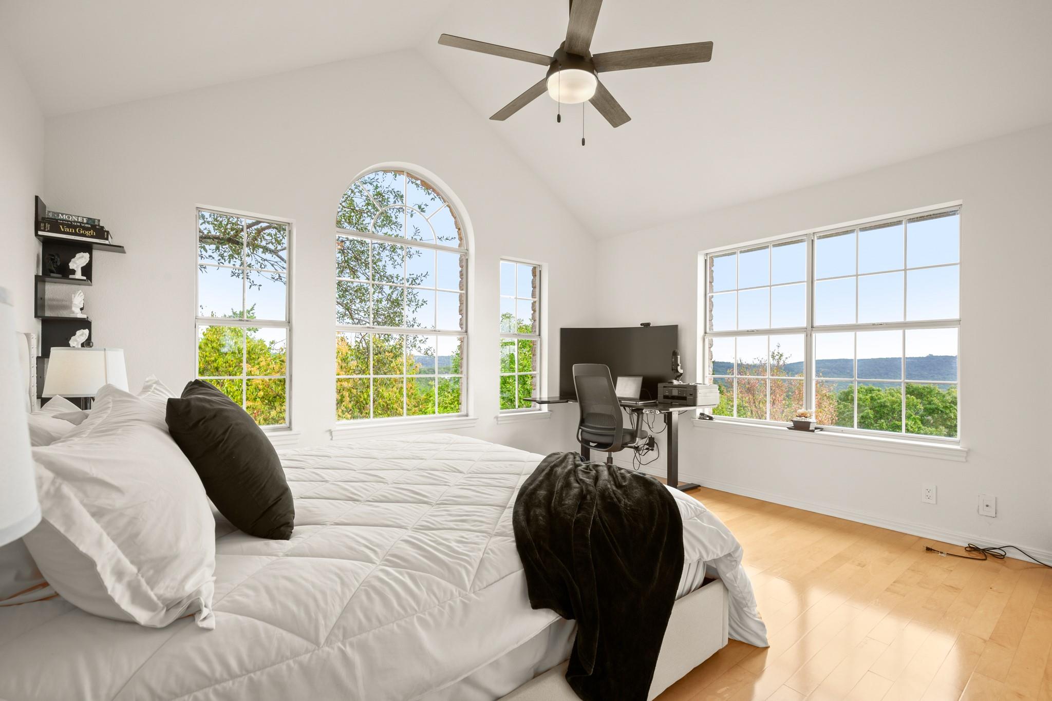 7209 Foxtree CV, Austin, TX 78750 photo 4