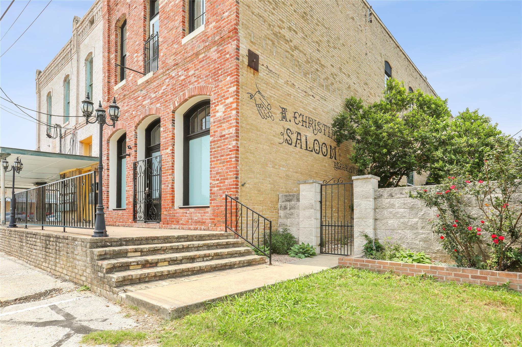 4 Depot ST, Elgin, TX 78621 photo 3