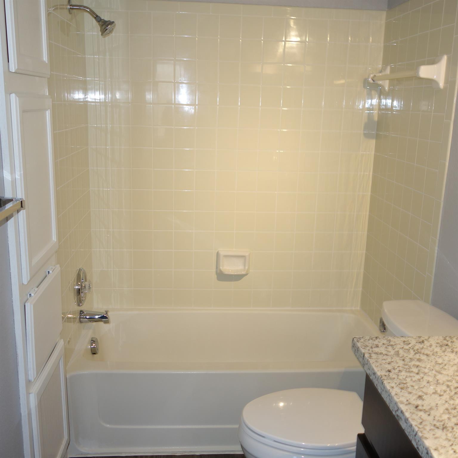 621 Greenlawn BLVD, Round Rock, TX 78664 photo 4
