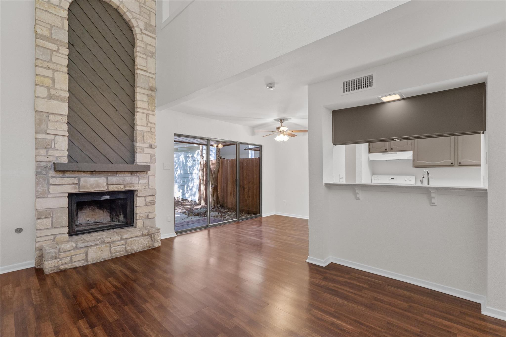 1808 Cinnamon PATH, Austin, TX 78704 photo 4