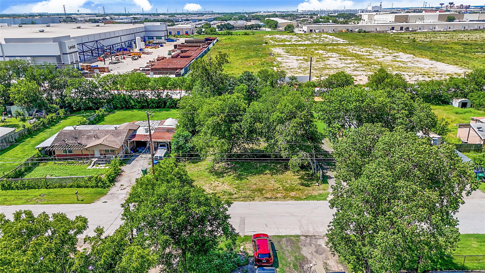 144 Dinn DR, San Antonio, TX 78218 photo 4
