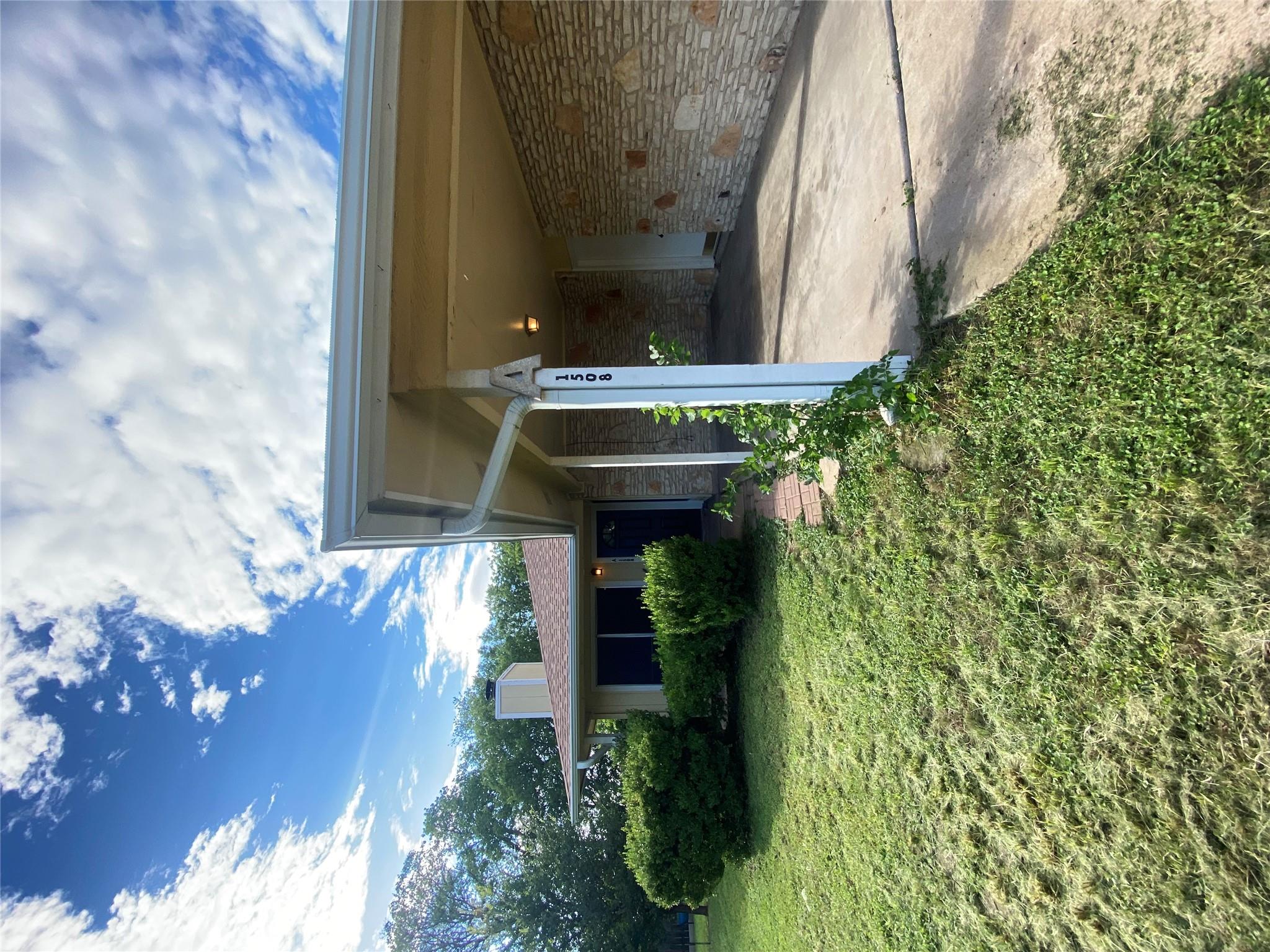 1508 No Mor CV, Austin, TX 78758 photo 2