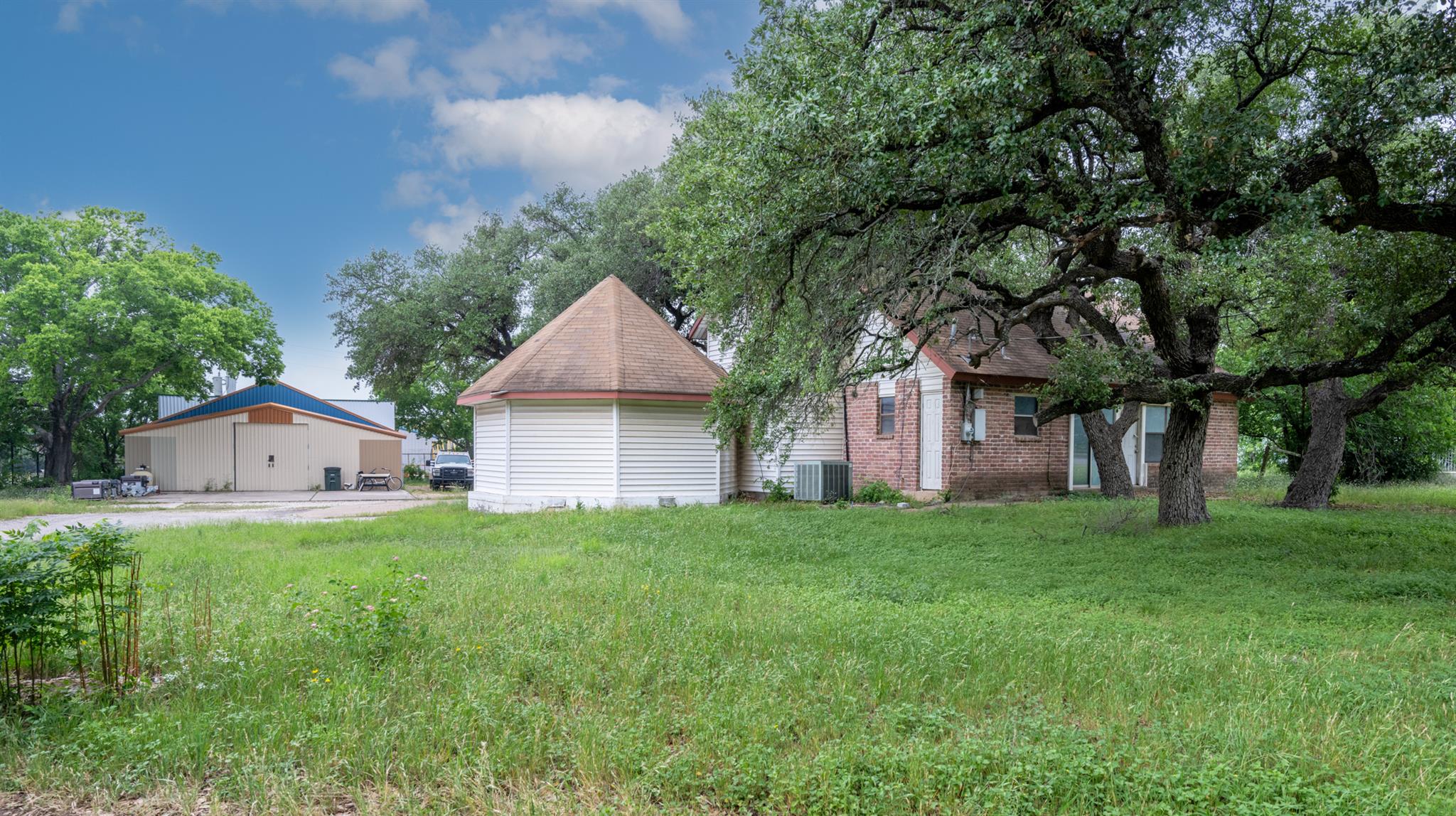 1107 Leander DR, Leander, TX 78641 photo 5