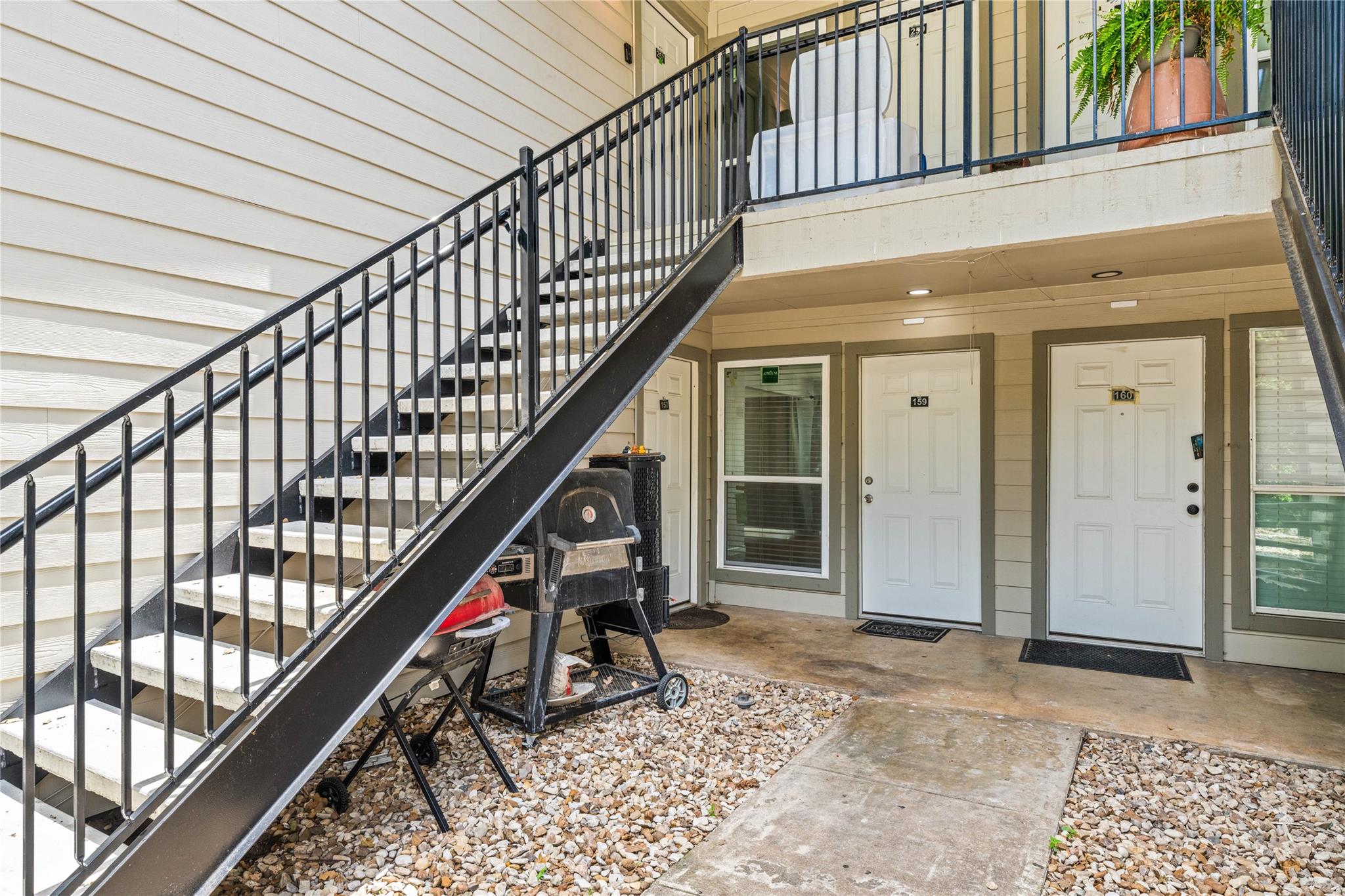 2124 Burton DR #159, Austin, TX 78741 photo 2