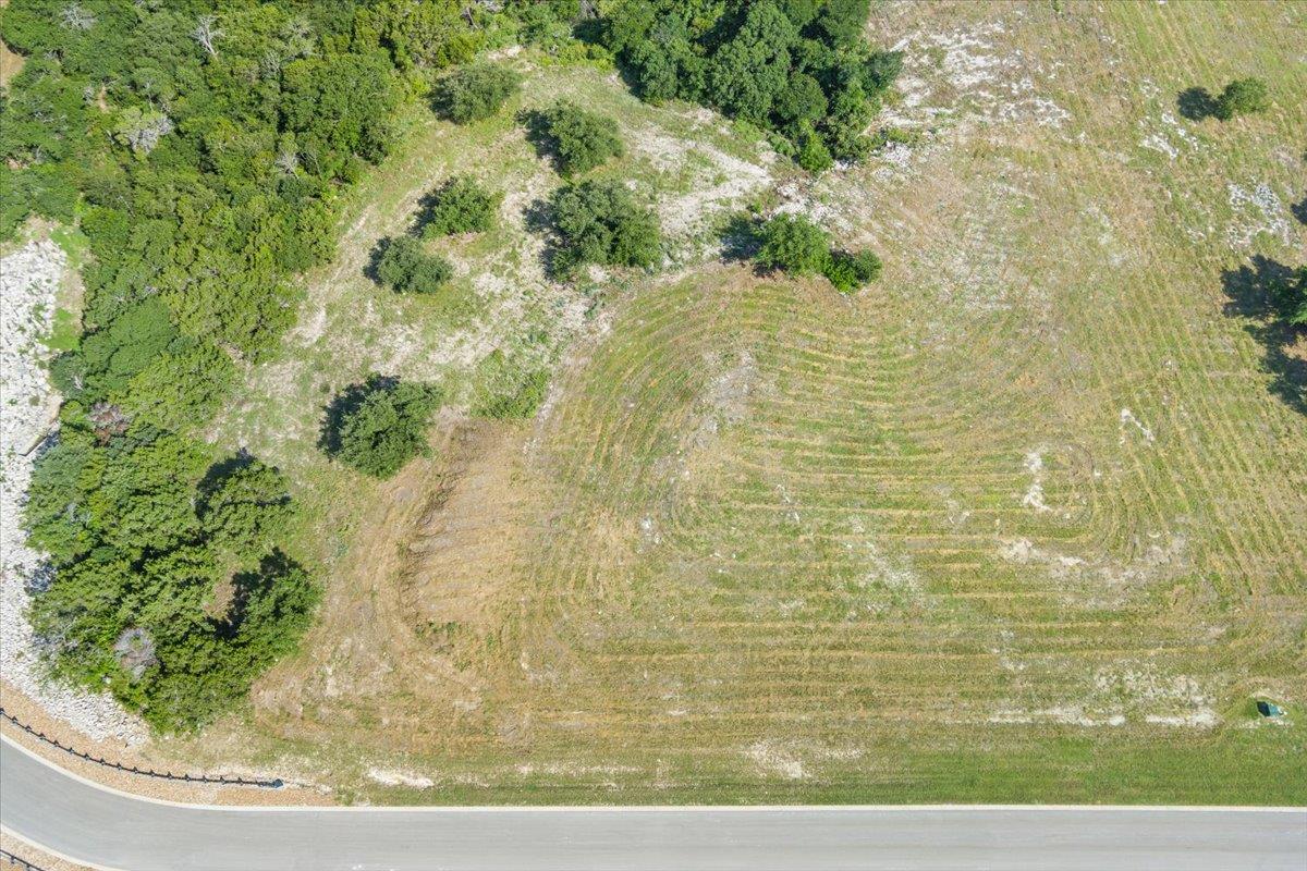 10143 Blanco Springs RD, Temple, TX 76557 photo 4