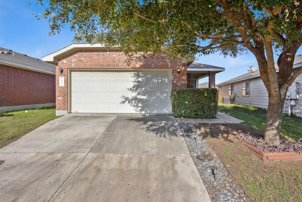 7608 Cayenne LN, Austin, TX 78741 photo 2