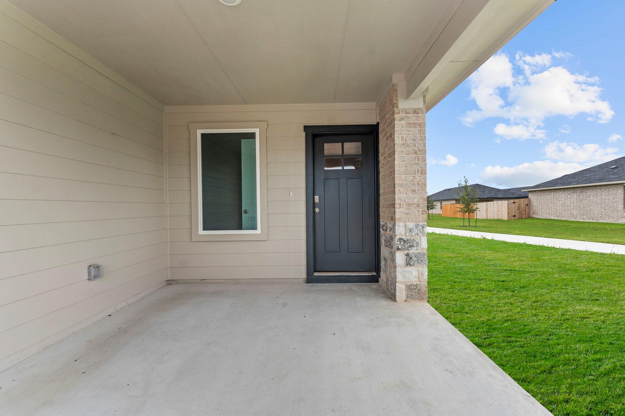 204 RAYMONDVILLE PATH, San Marcos, TX 78666 photo 2