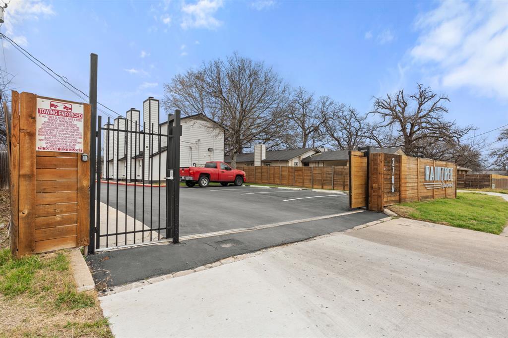 2706 Wheless LN #Bldg 5, Austin, TX 78723 photo 4