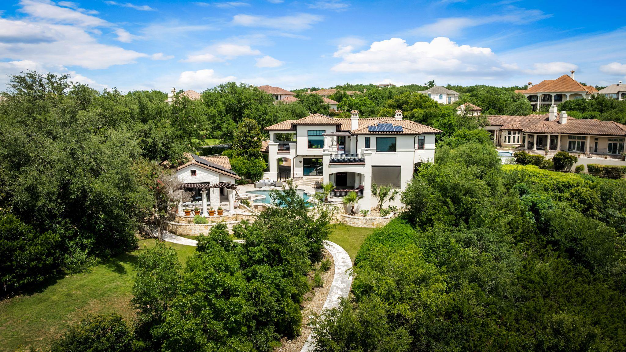 203 Bella Riva DR, Austin, TX 78734 photo 2